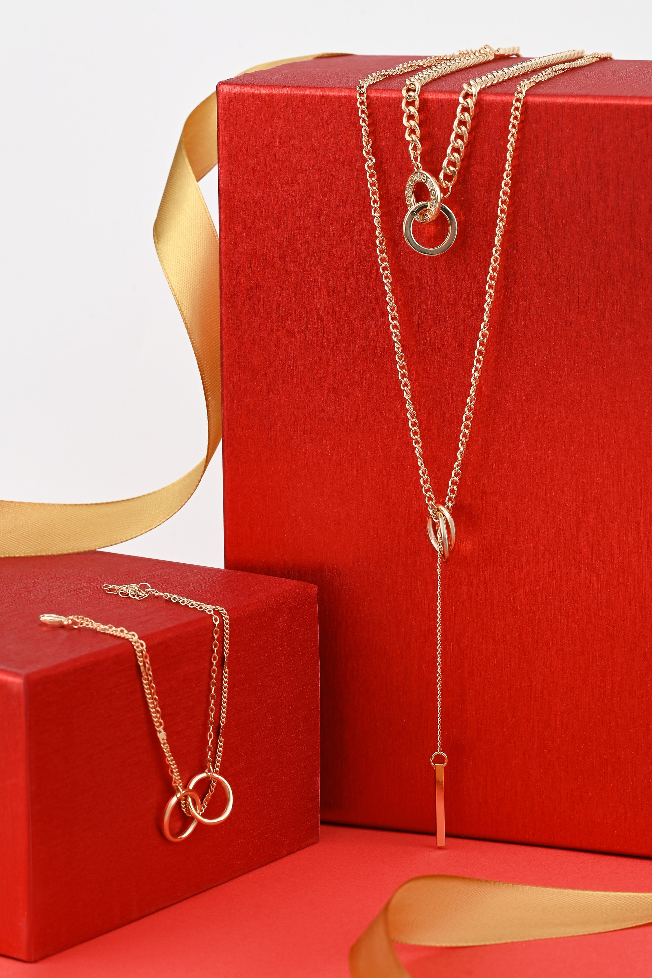 Бижутерия. Предметный контент — фотограф в Саратове Юлия