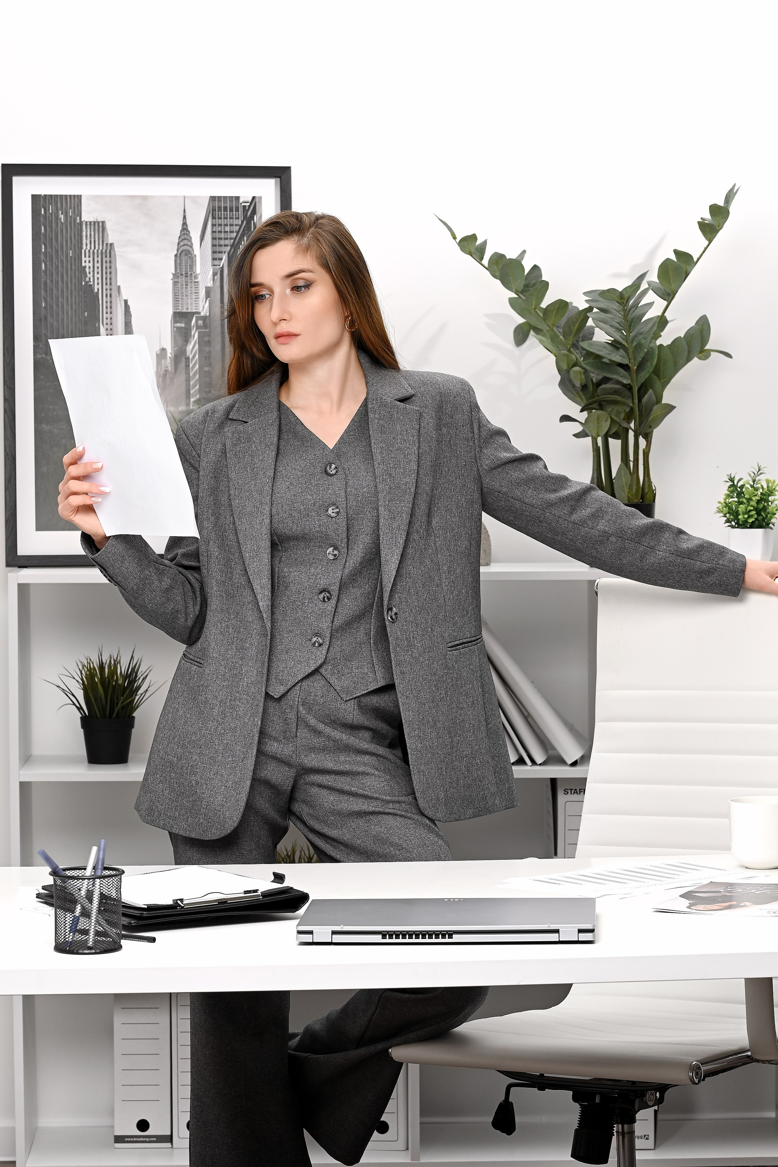 Съемка одежды и обуви. Предметный контент — фотограф в Саратове Юлия