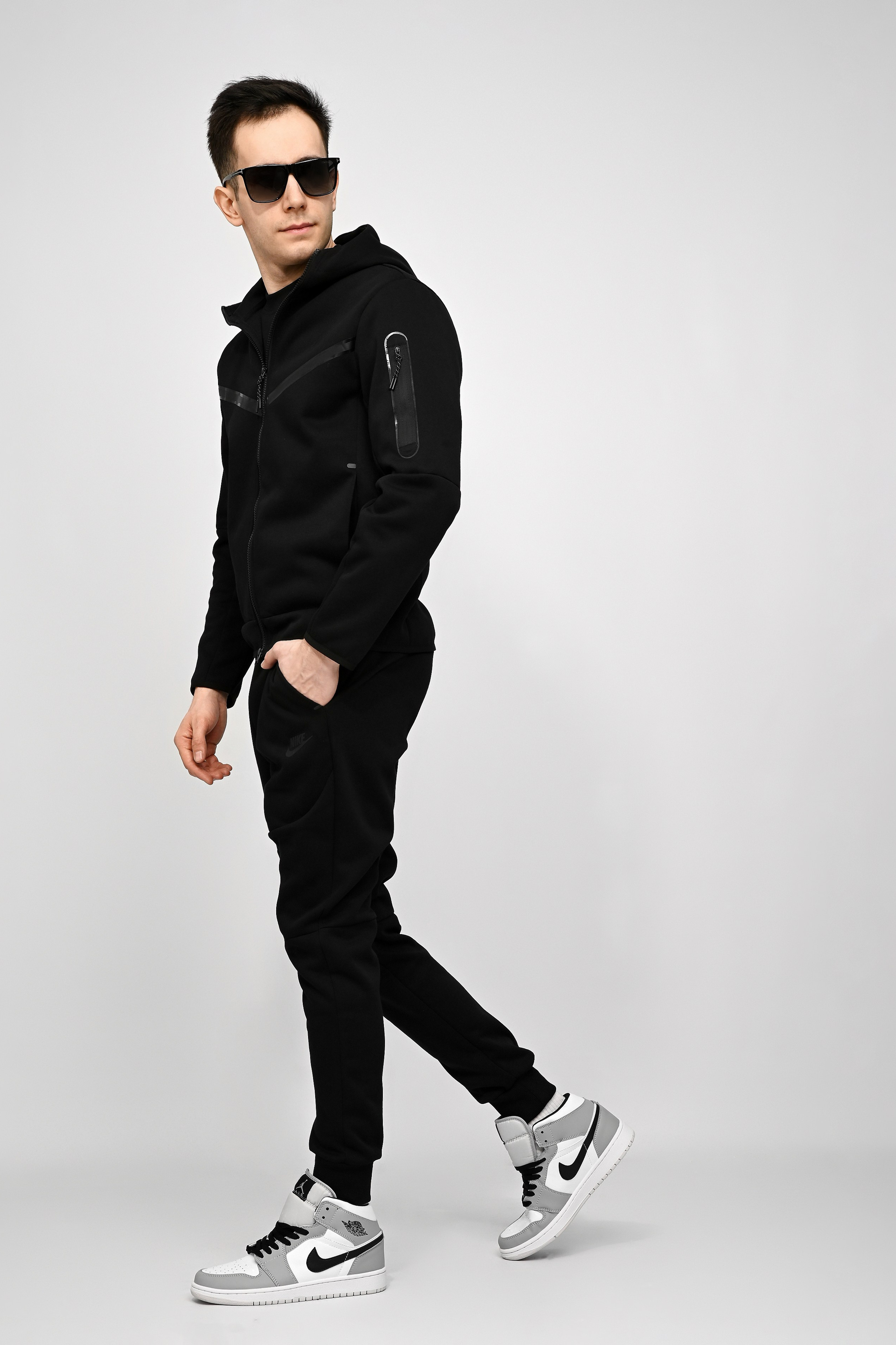 Съемка одежды и обуви. Предметный контент — фотограф в Саратове Юлия