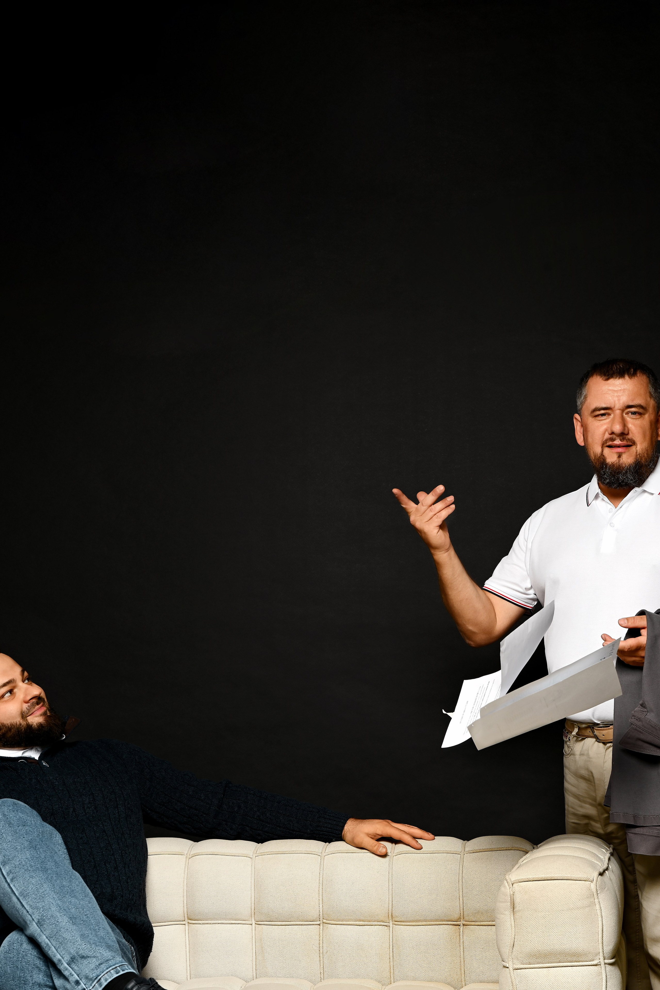 Мужской и женский бизнес портрет. Предметный контент — фотограф в Саратове Юлия