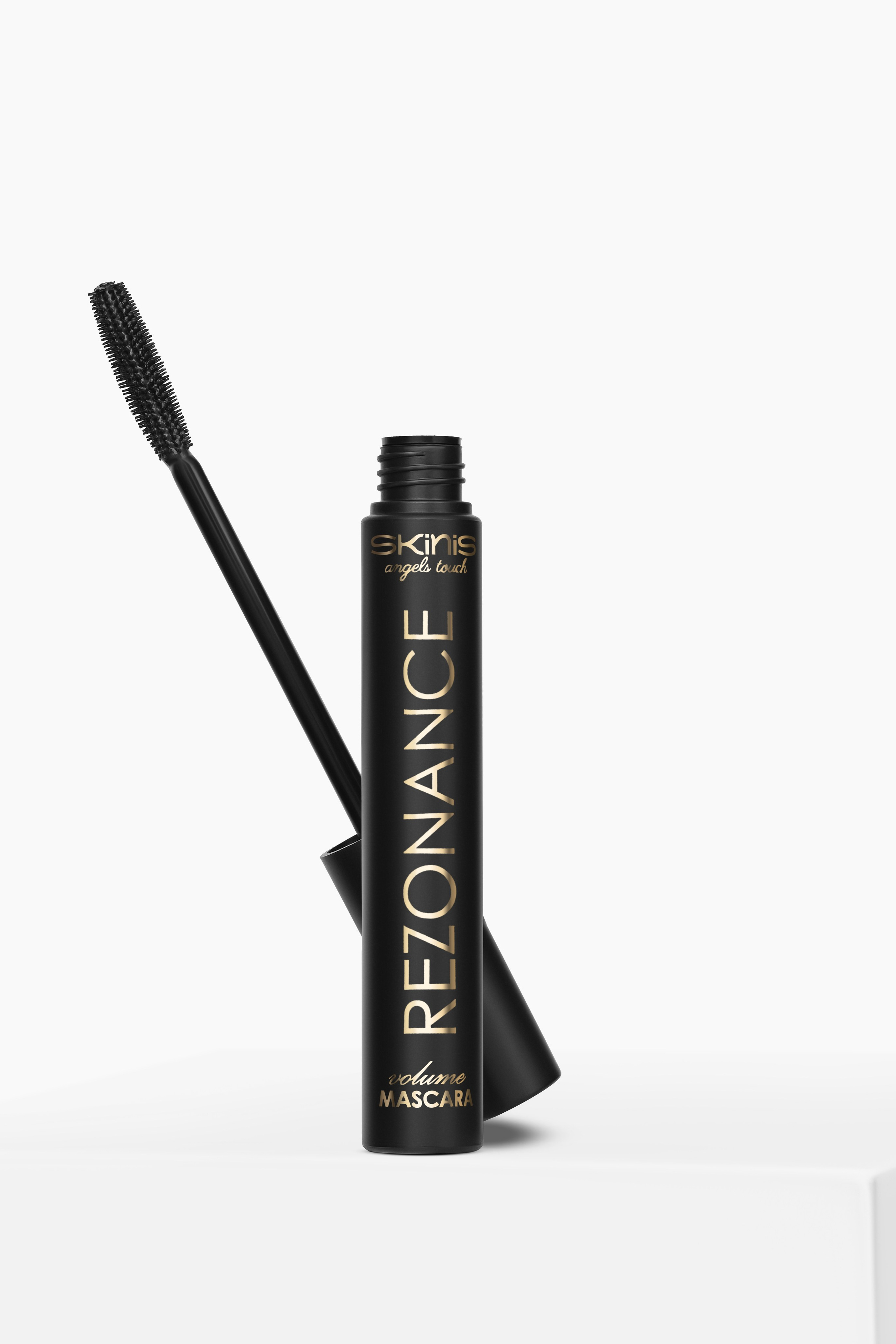 Уходовая и декоративная косметика. Предметный контент — фотограф в Саратове Юлия