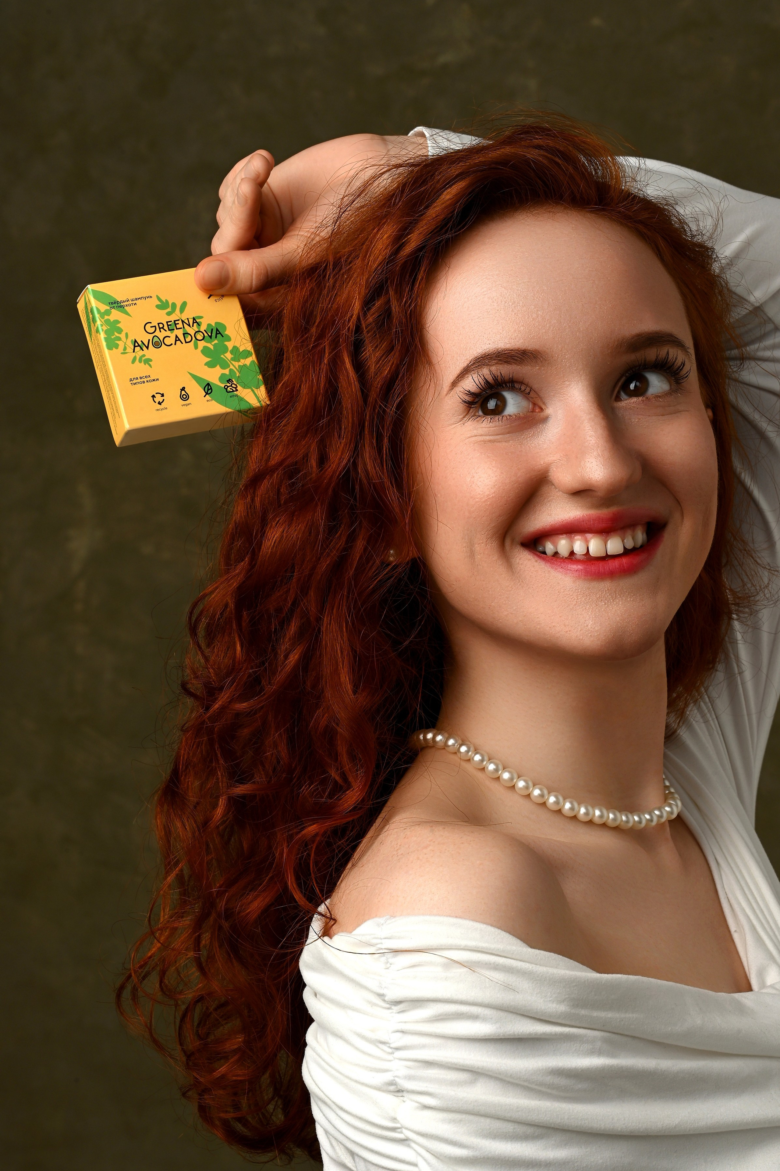 Уходовая и декоративная косметика. Предметный контент — фотограф в Саратове Юлия