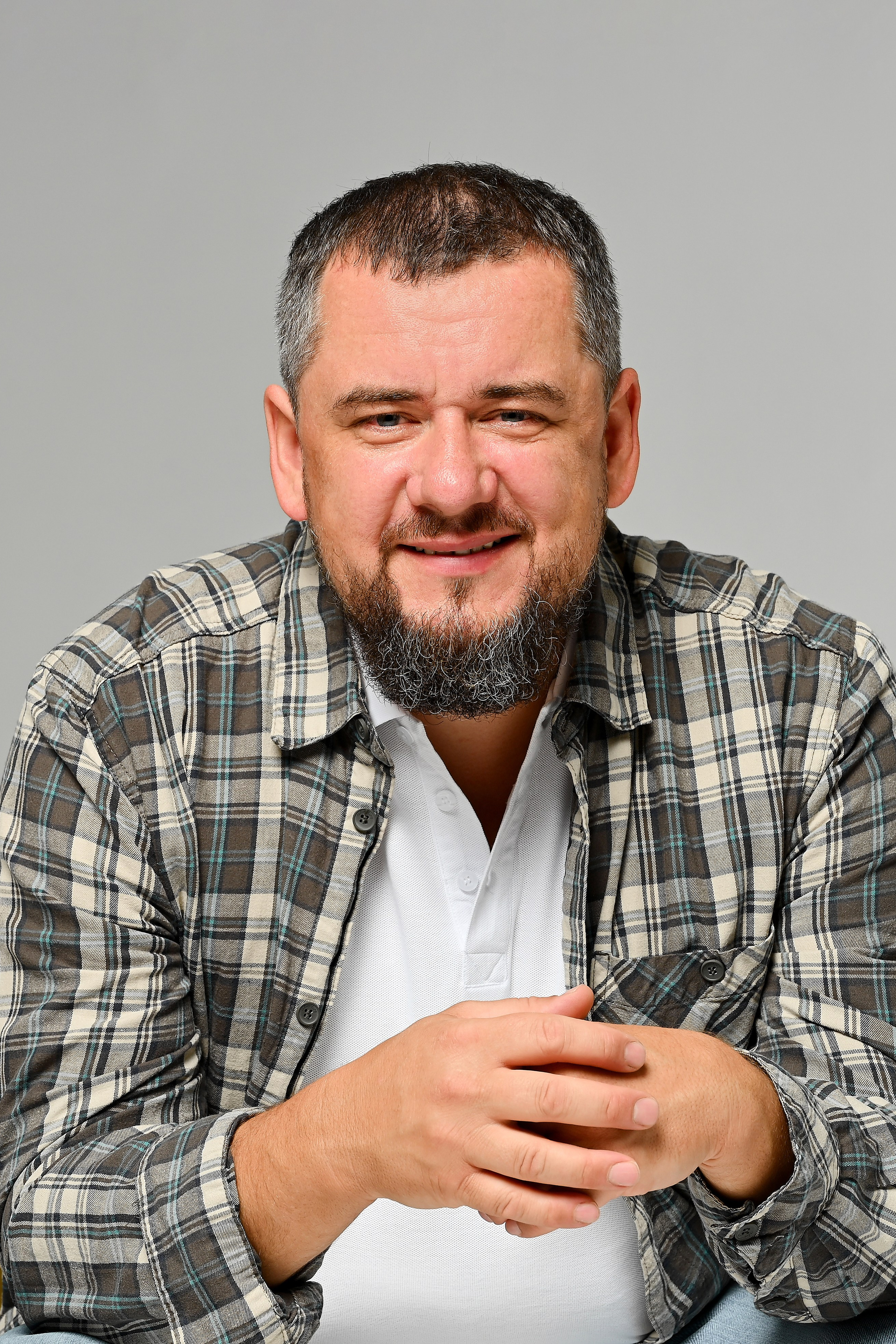 Мужской и женский бизнес портрет. Предметный контент — фотограф в Саратове Юлия