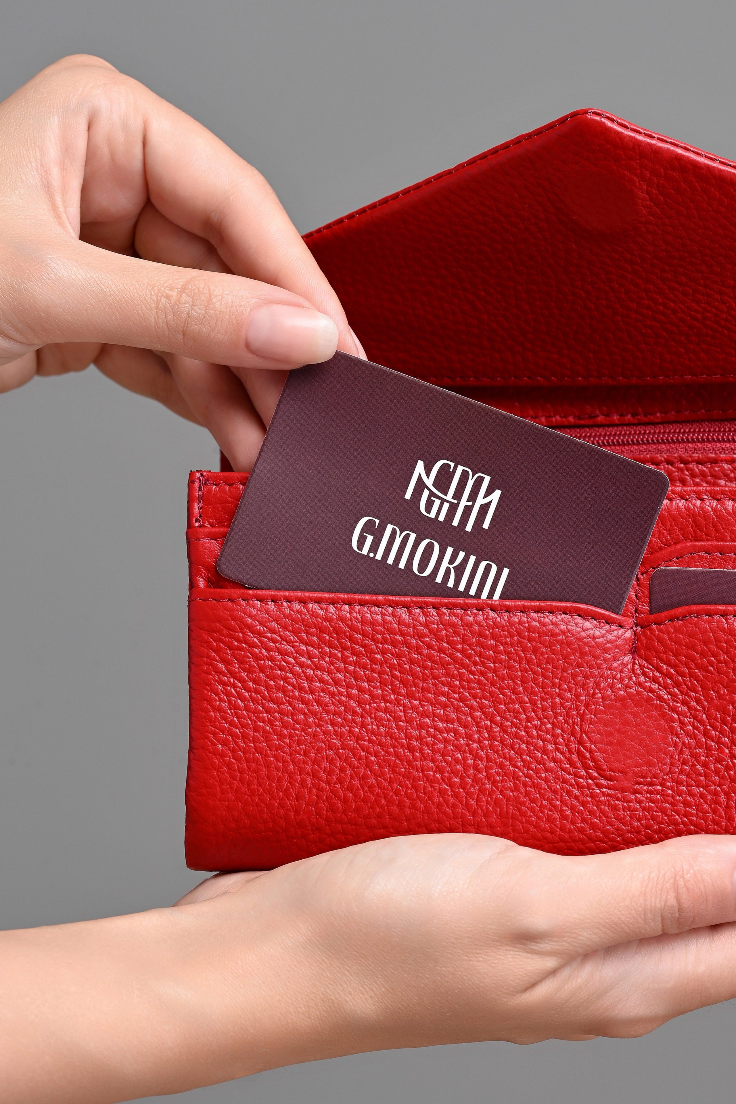 Съемка сумок, кошельков, рюкзаков и других аксессуаров. Предметный контент — фотограф в Саратове Юлия