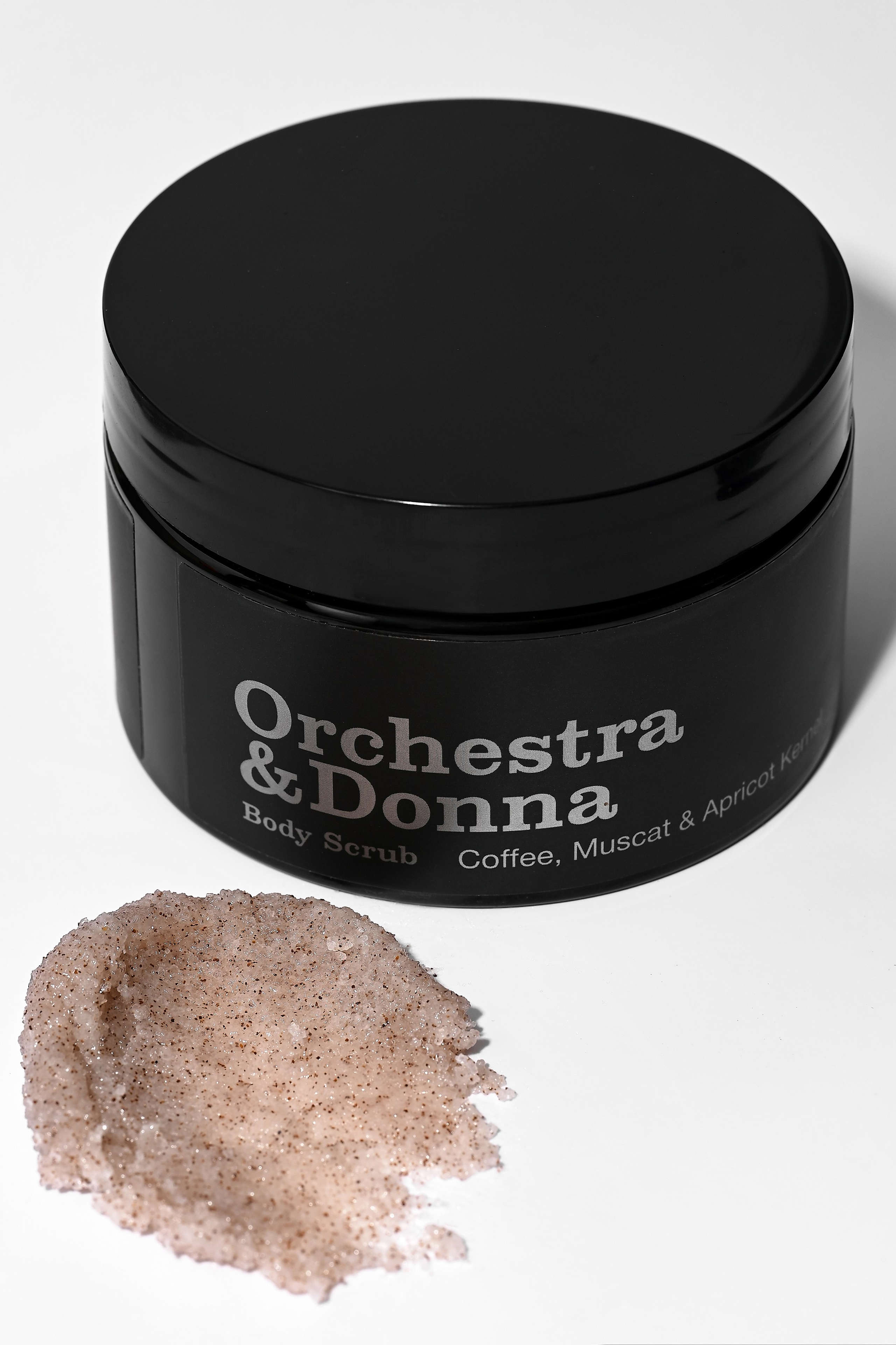 Уходовая и декоративная косметика. Предметный контент — фотограф в Саратове Юлия