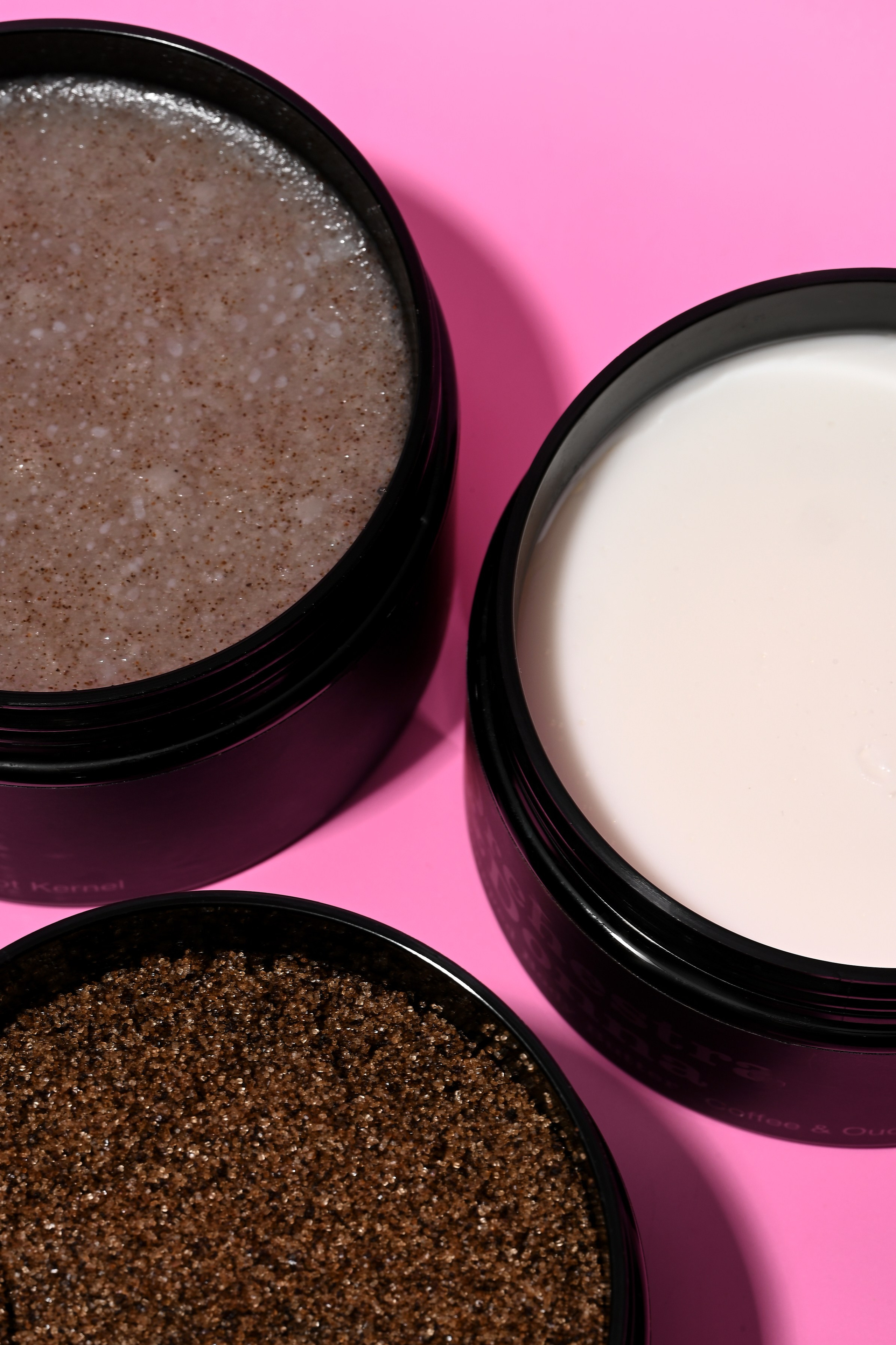 Уходовая и декоративная косметика. Предметный контент — фотограф в Саратове Юлия