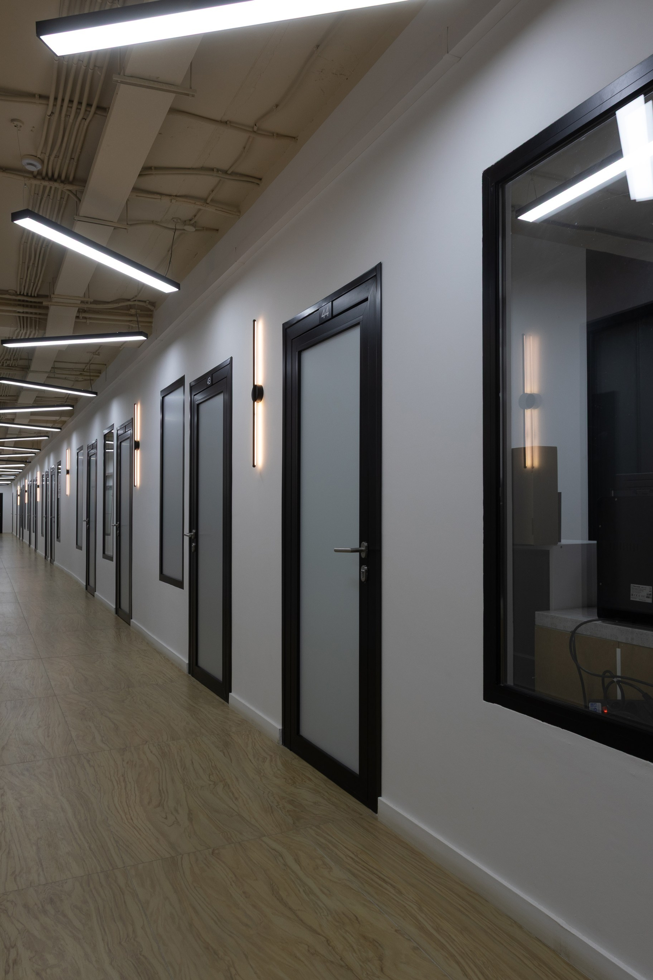 Бизнес- центр