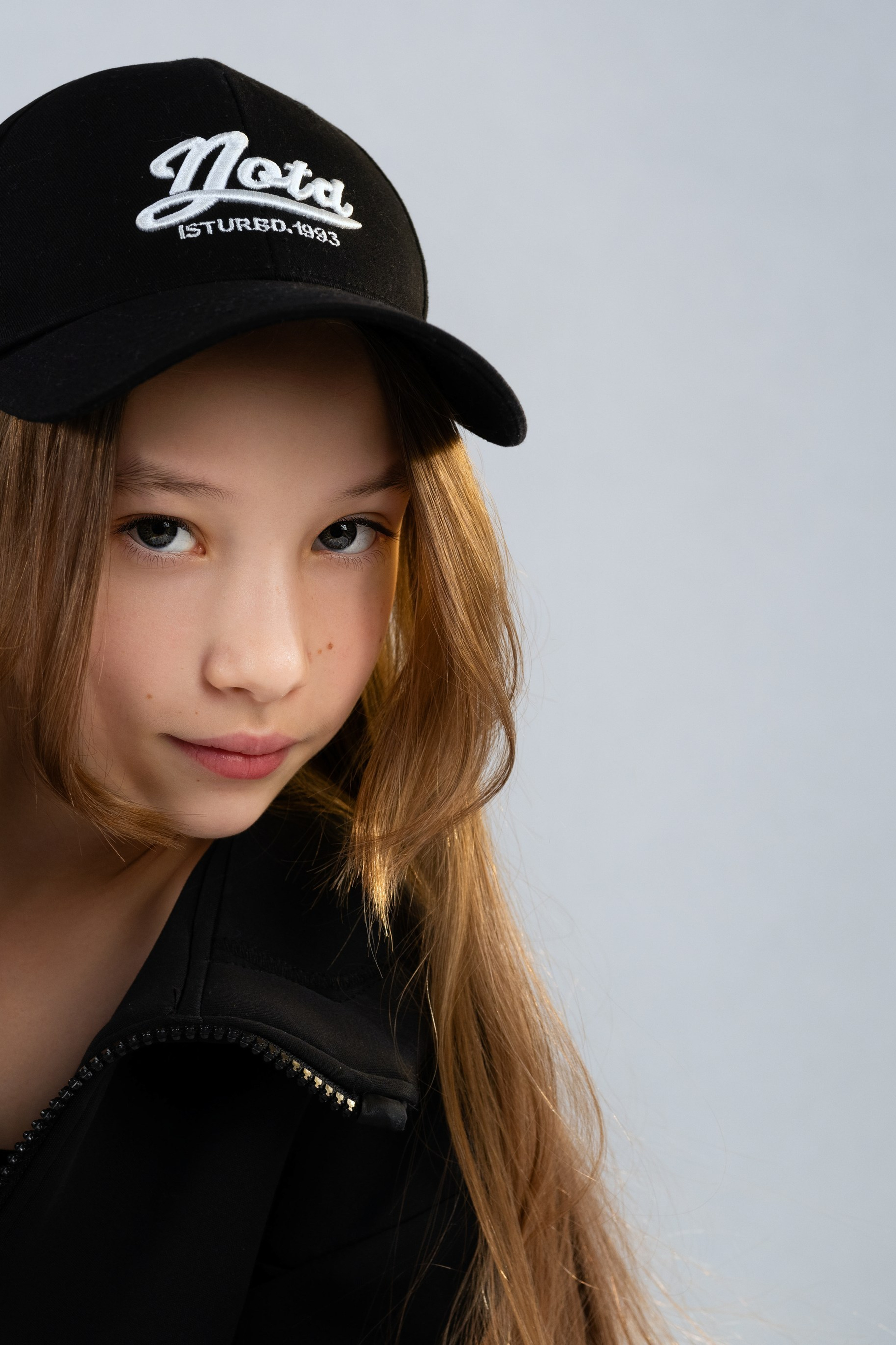 Новогодняя фотосессия в белой рубашке