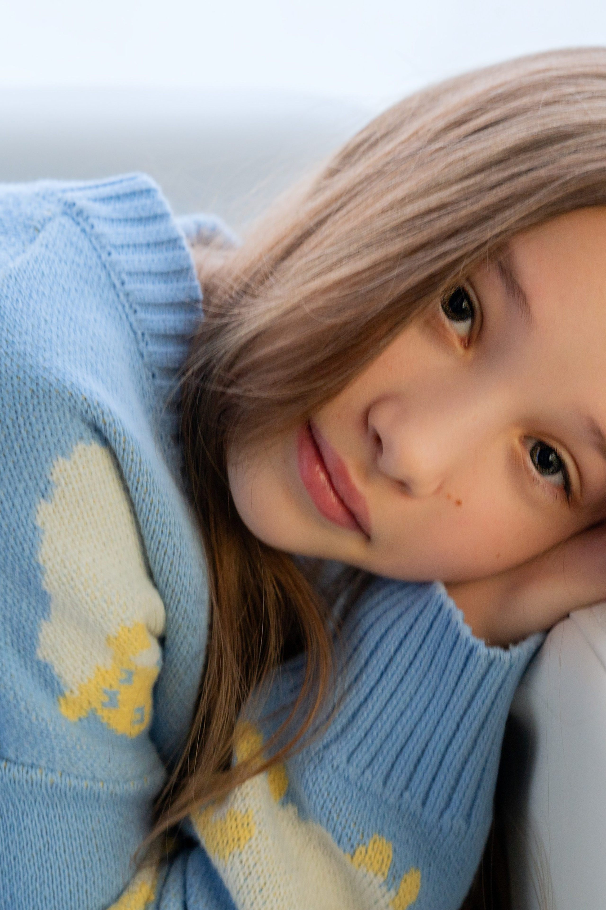 Новогодняя фотосессия в белой рубашке