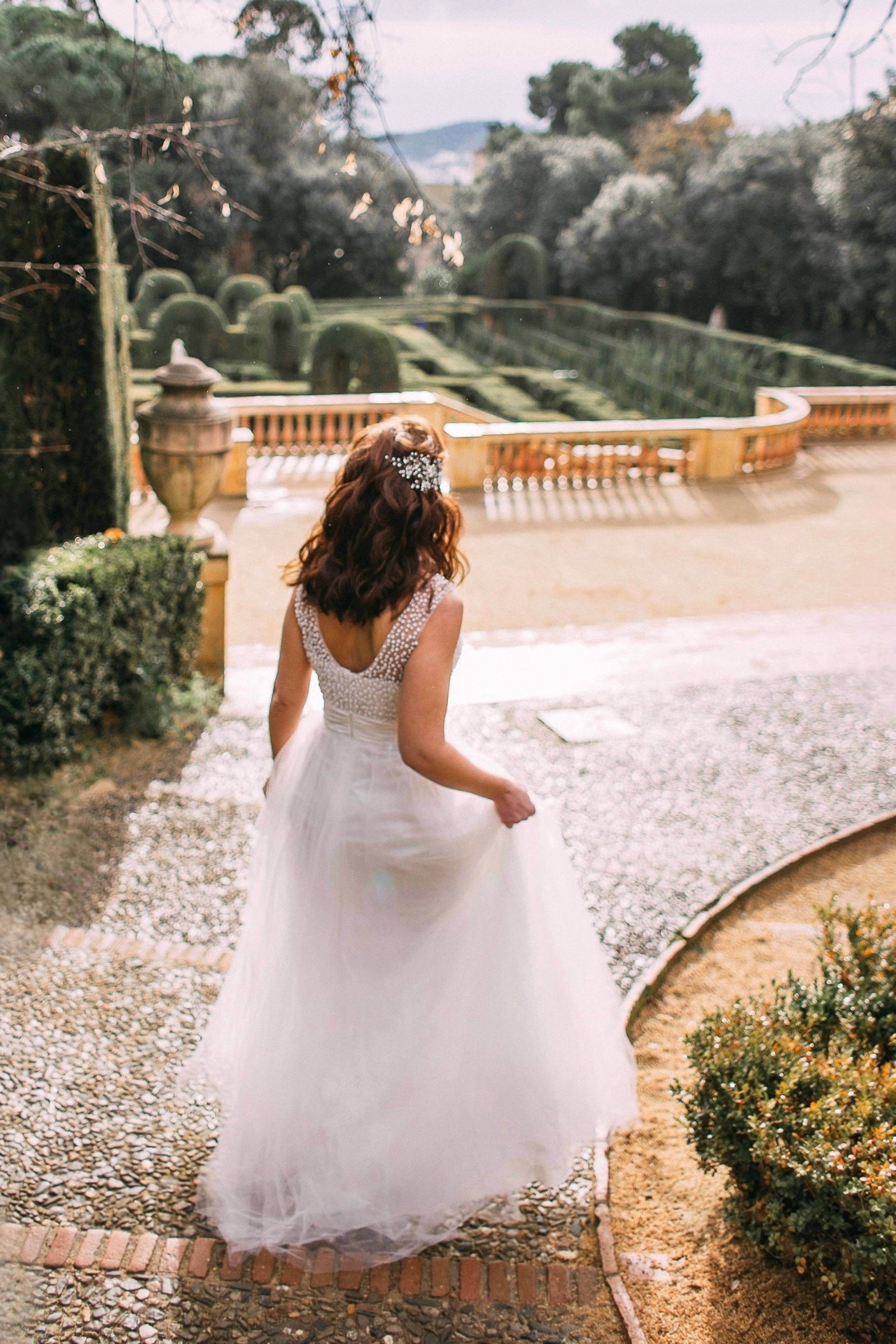 Beauty Blog by Olga Akhremenko | Bridal, Fashion & Styling Tips. Hair & Makeup Artist in Europe | Olga Akhremenko