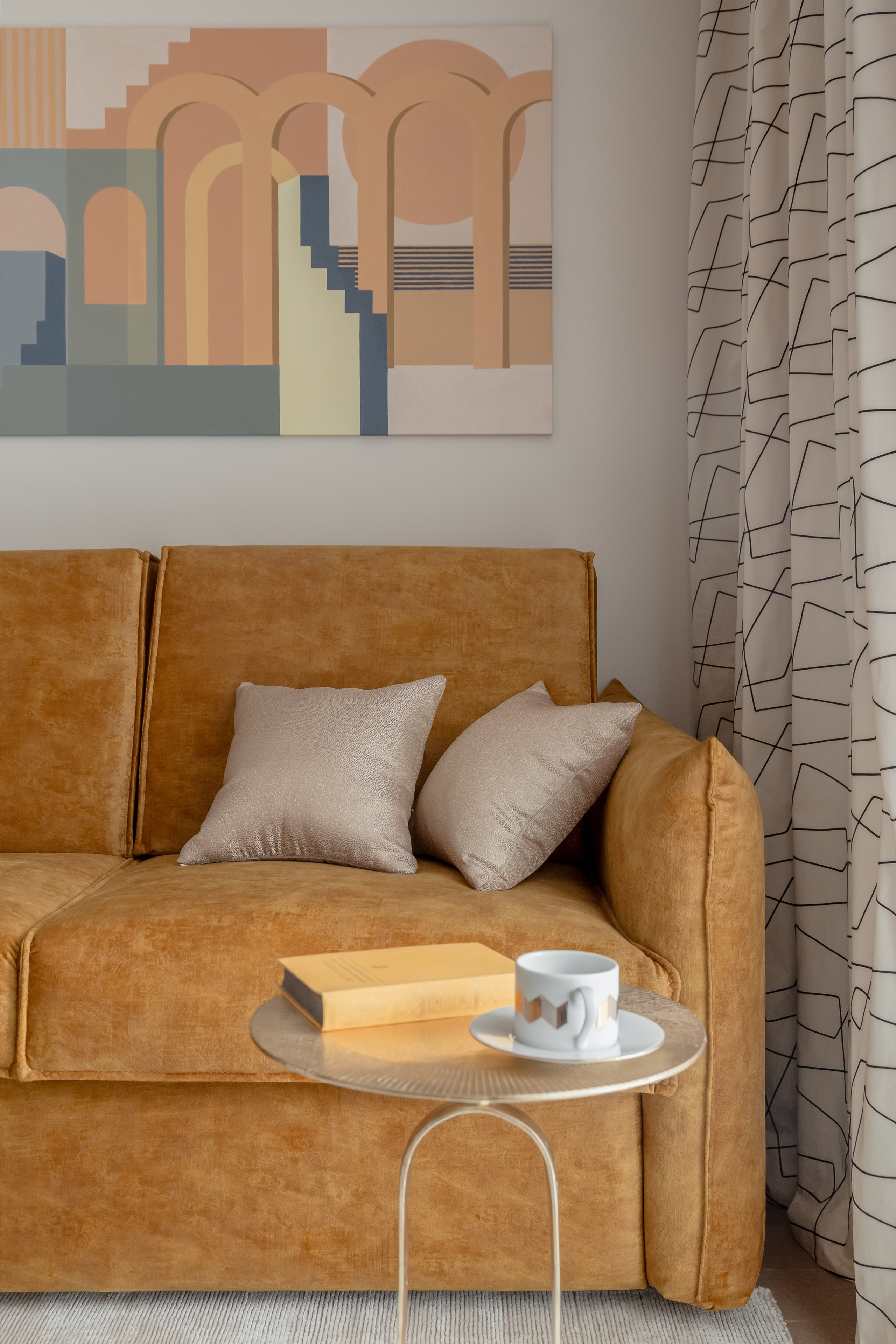 Квартира с яркими акцентами для молодой девушки. Дизайнер Марина Тараканова. Декоратор Лиля Жумаева.