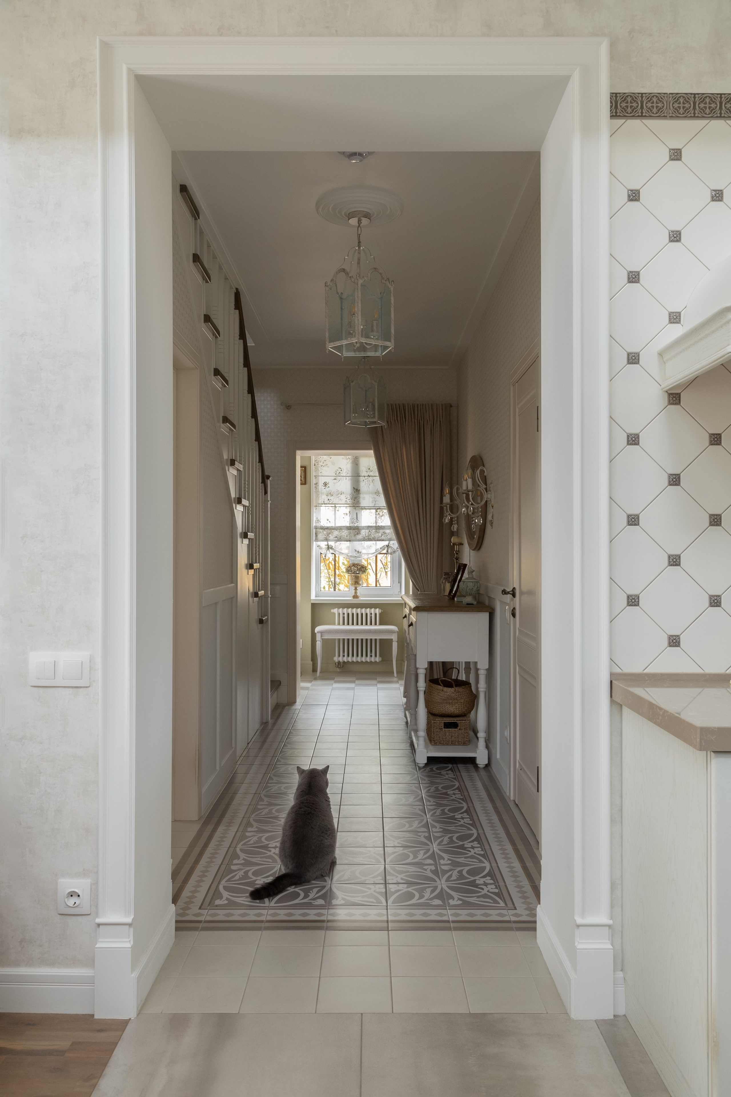 Частный дом в поселке Сергеевка. Дизайнер Людмила Новак, студия «Амадей». Декоратор Лиля Жумаева