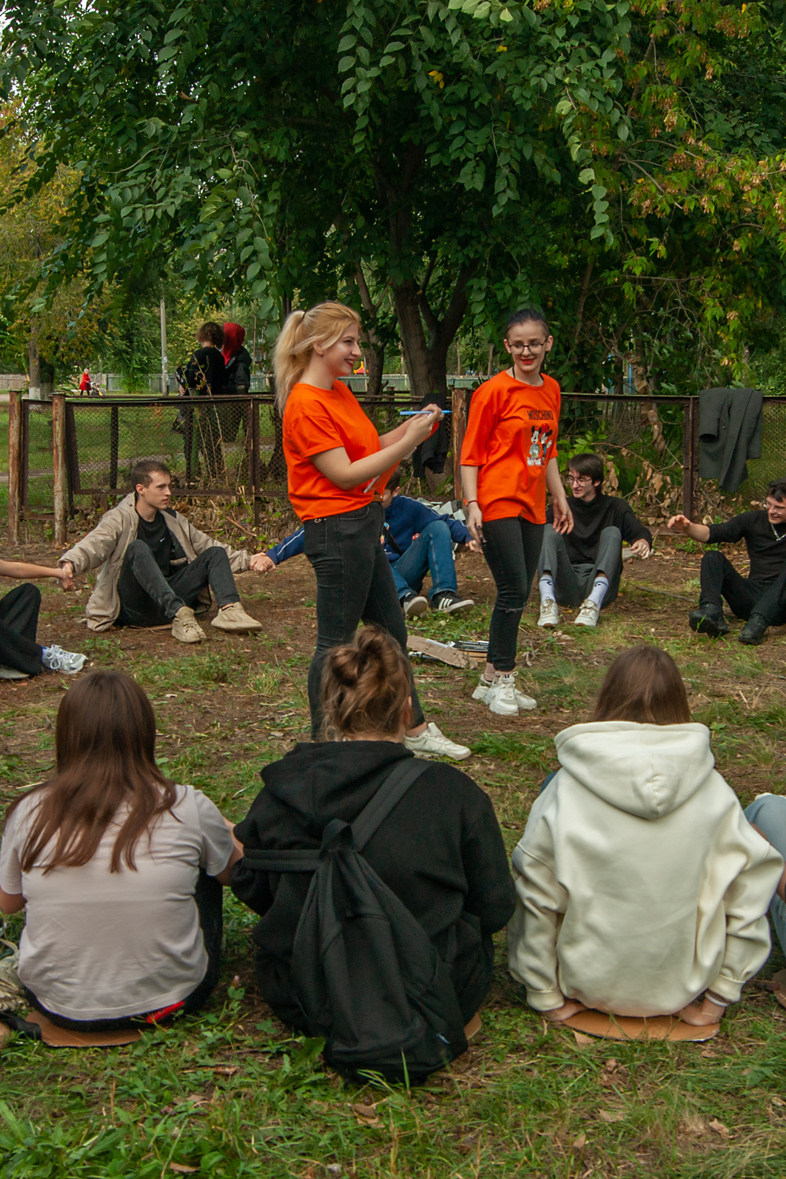 Есть контакт 2022