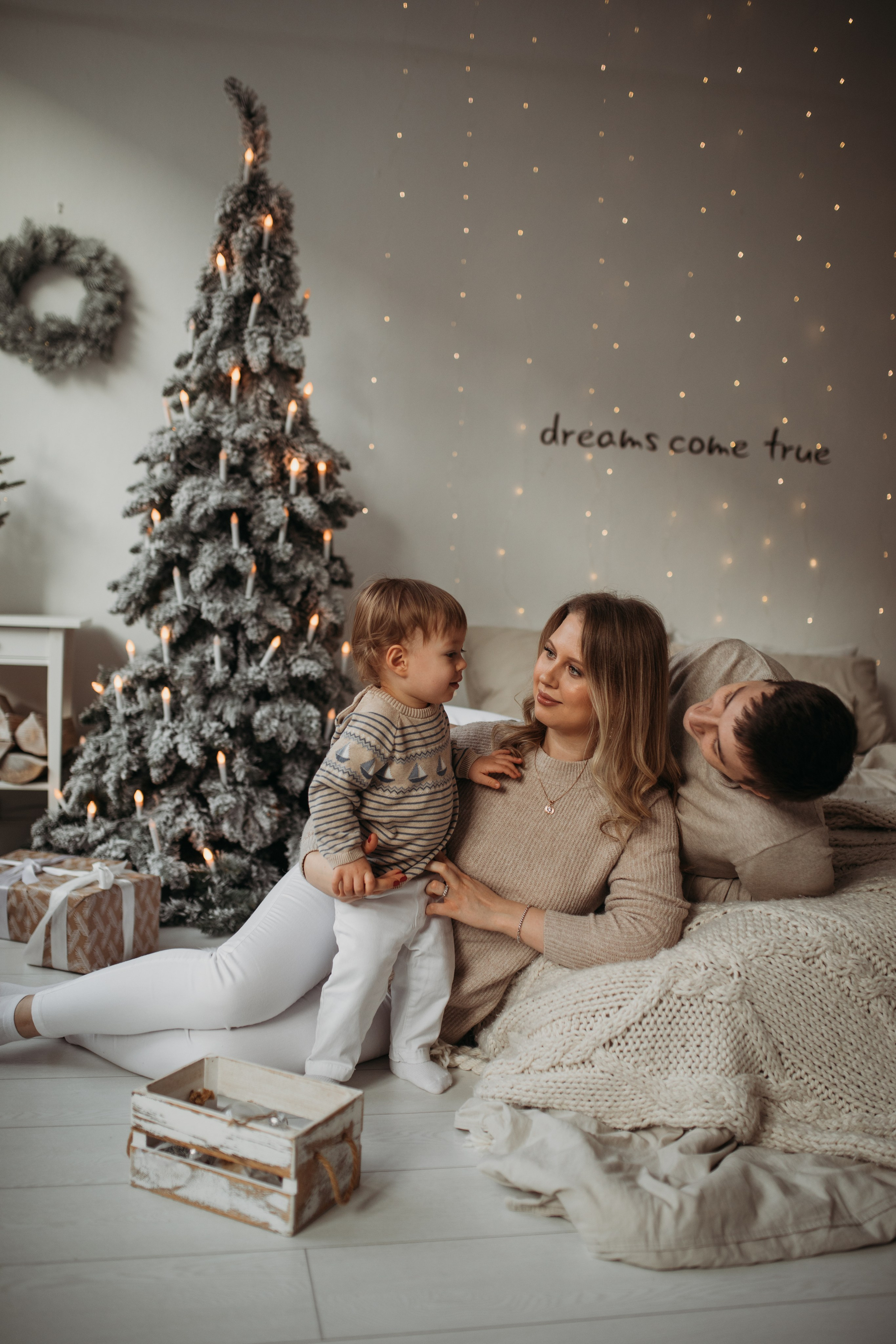 Фотосессии в студии. Детский фотограф Александра Тихонова