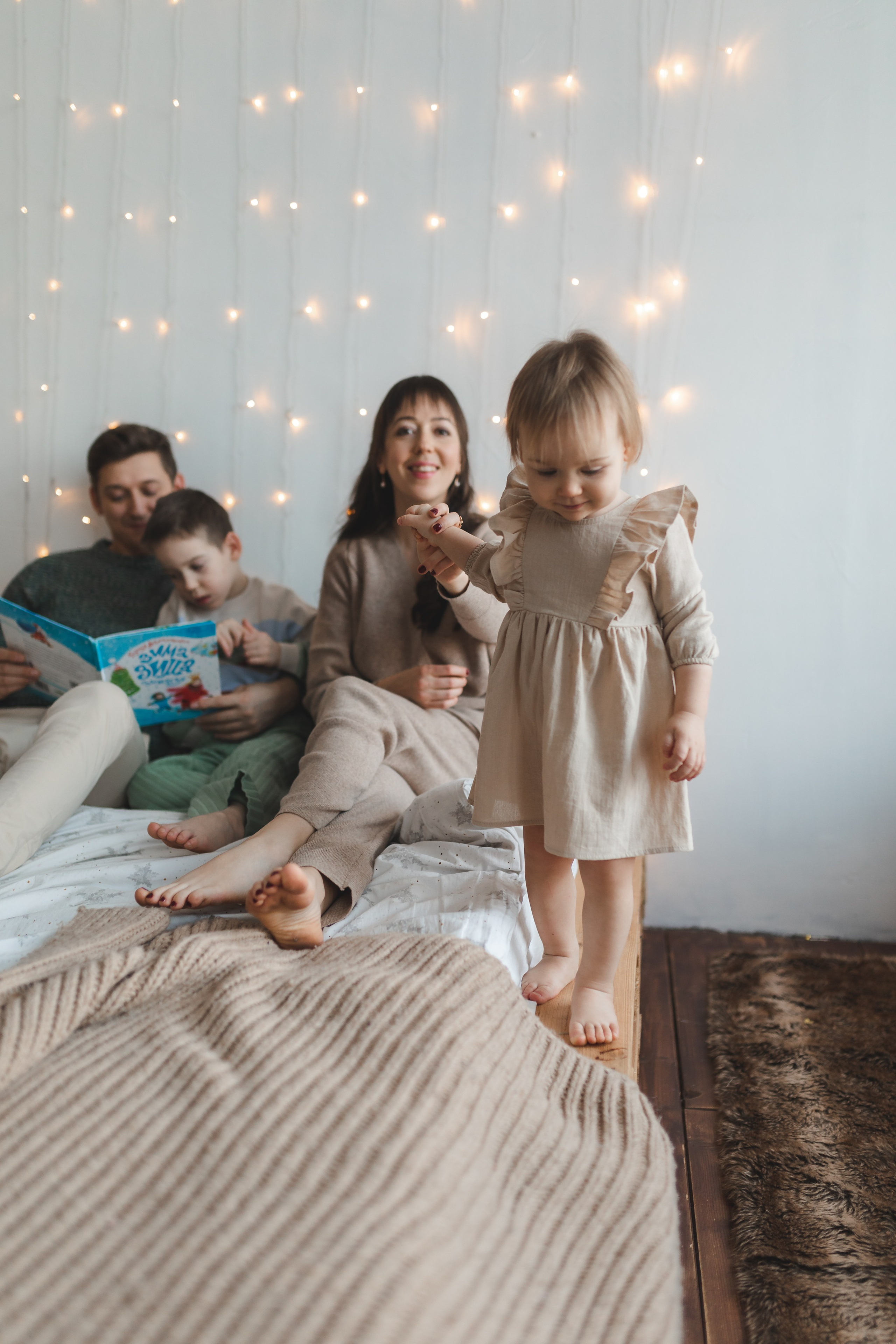 Фотосессии в студии. Детский фотограф Александра Тихонова