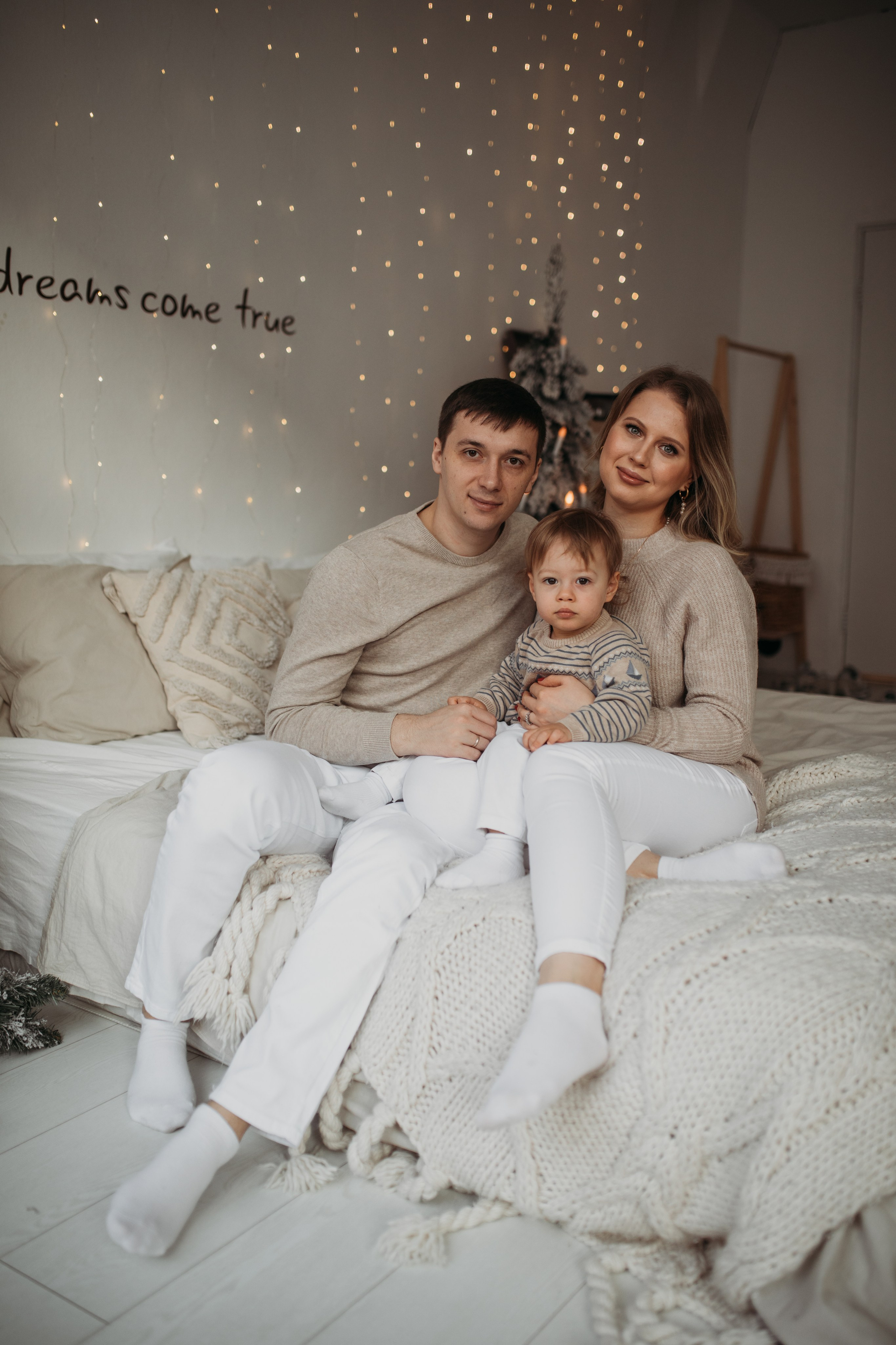 Фотосессии в студии. Детский фотограф Александра Тихонова