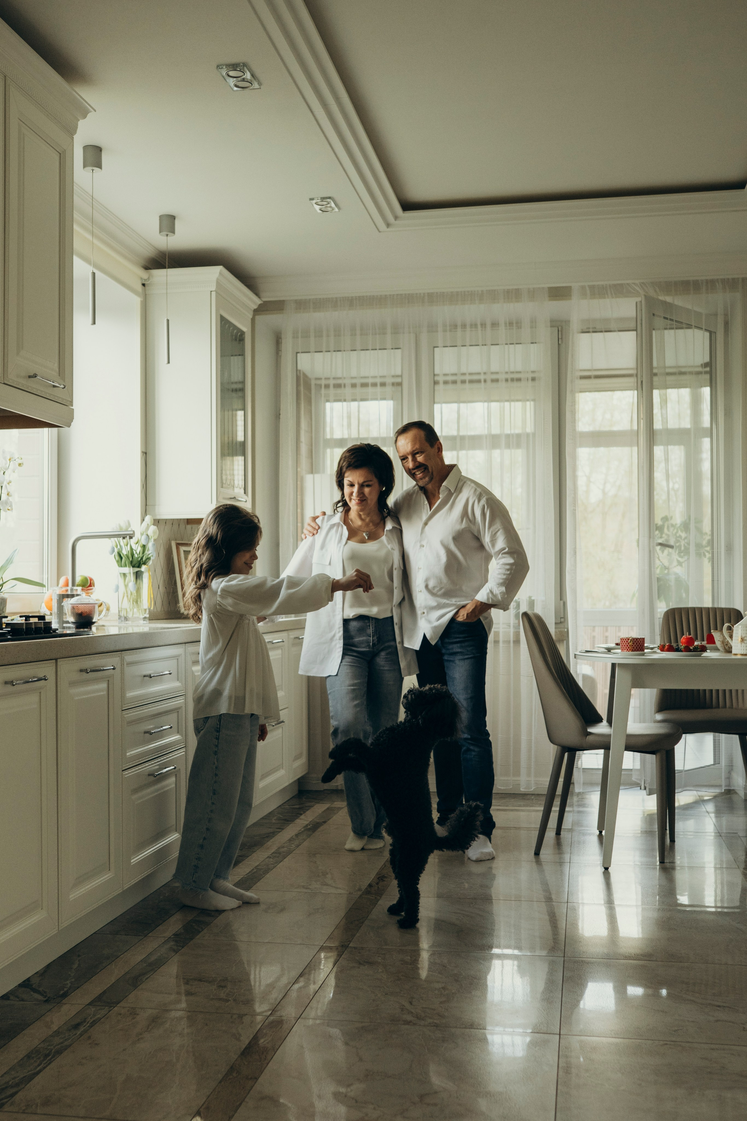 Александр, Елена, Настюша и&nbsp;Джо