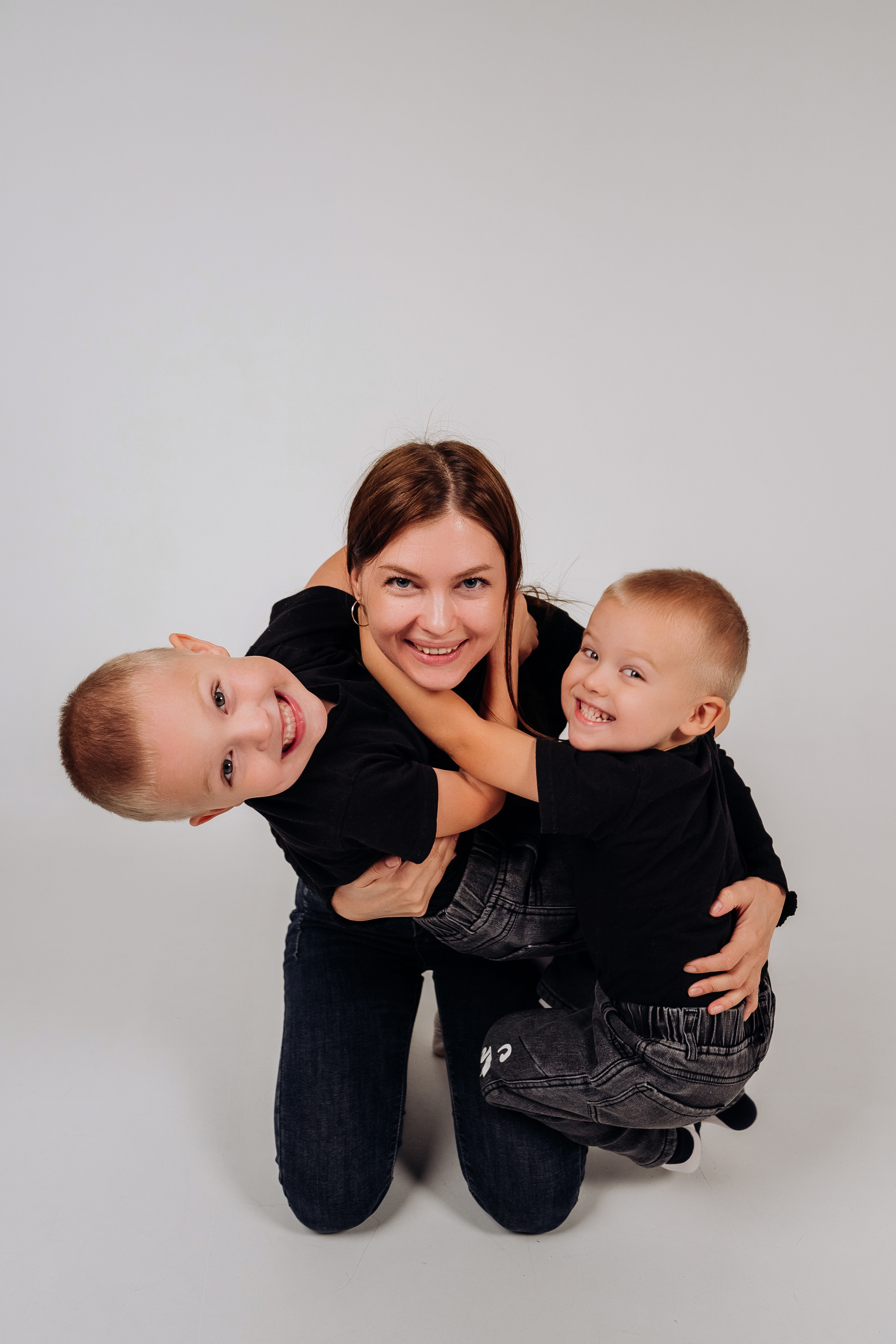 Оксана Илья Влад