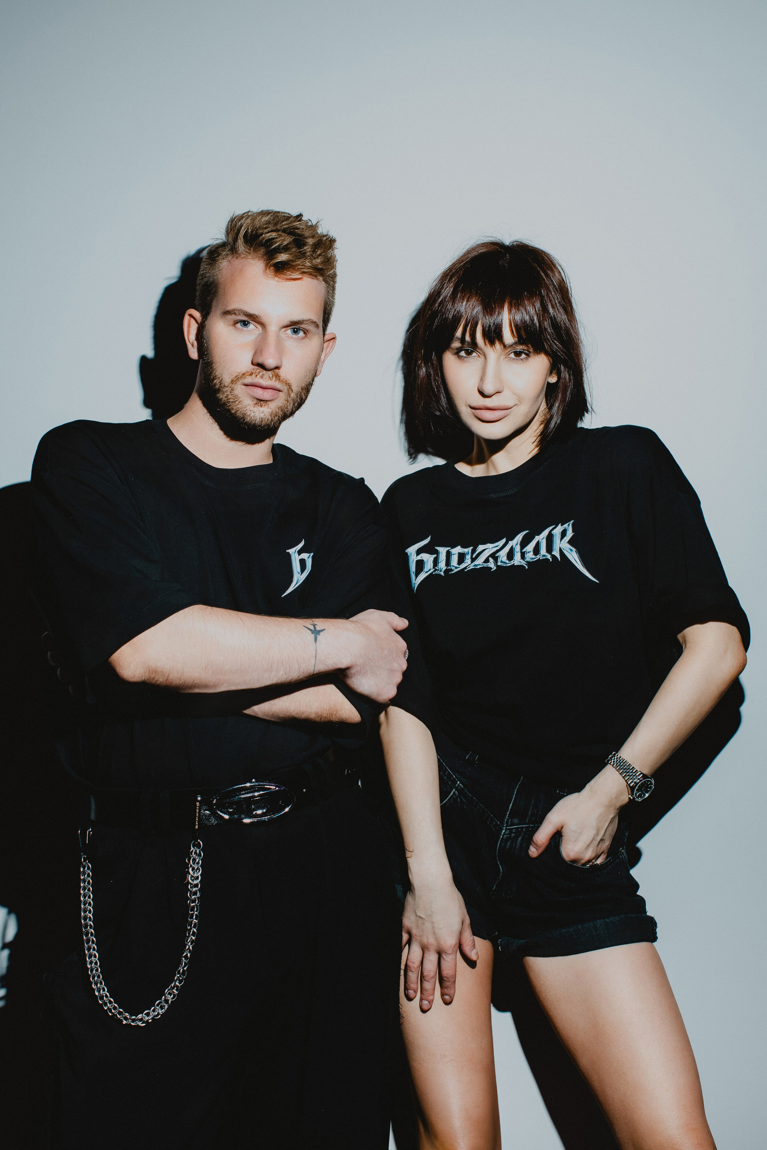 BIDZAAR | MERCH