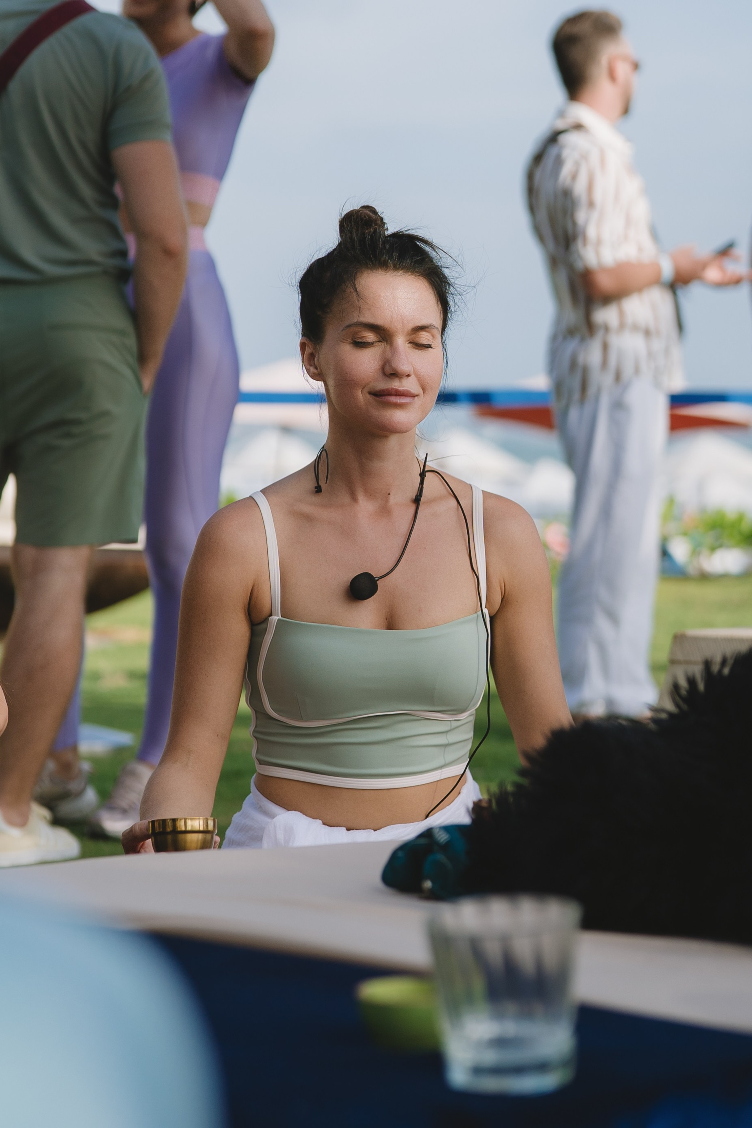TEUS Group, Agents Yoga session by the Ocean. Сергей Зворыгин