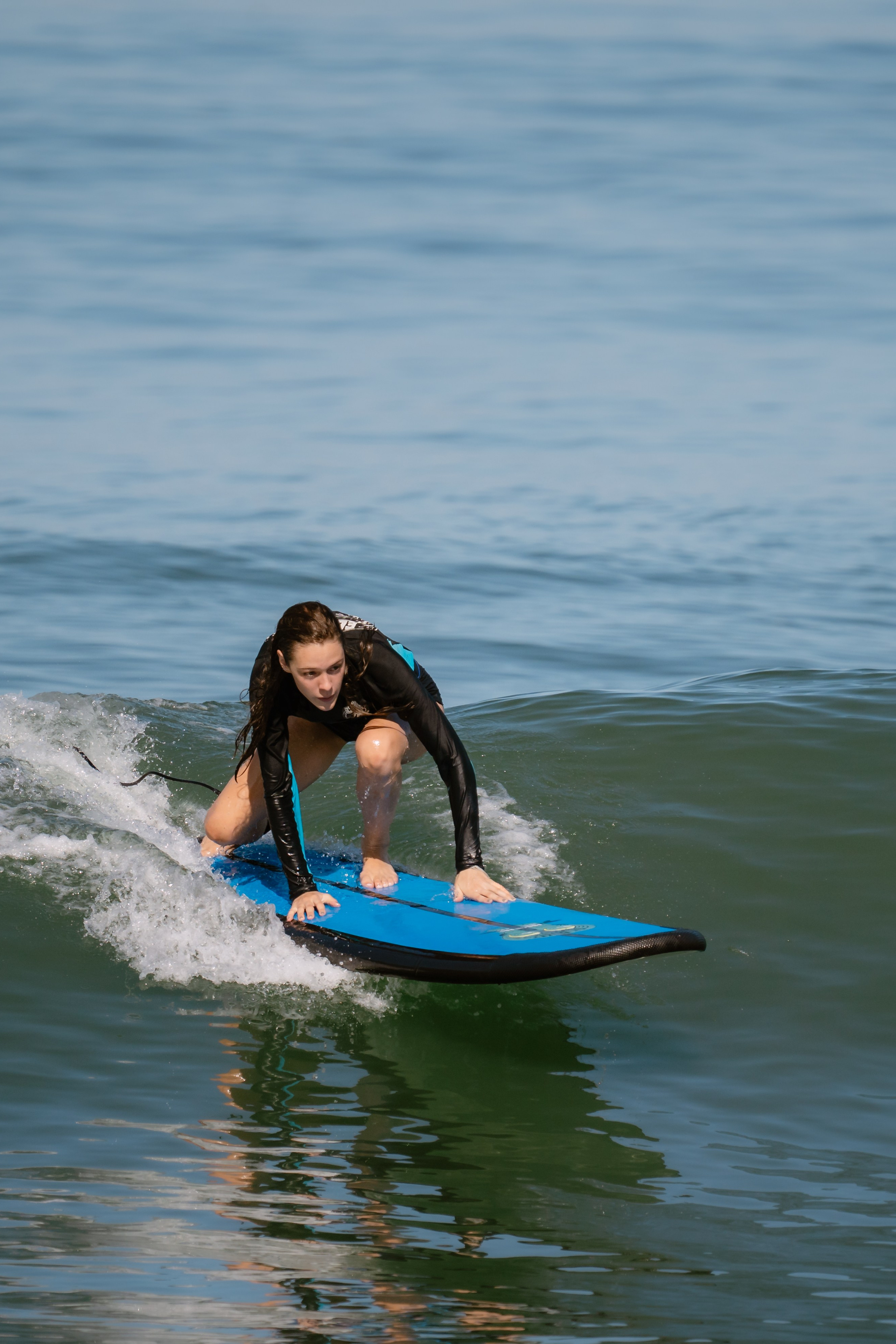 Al Leone athletes having fun surfing in the Pacific Ocean. Сергей Зворыгин