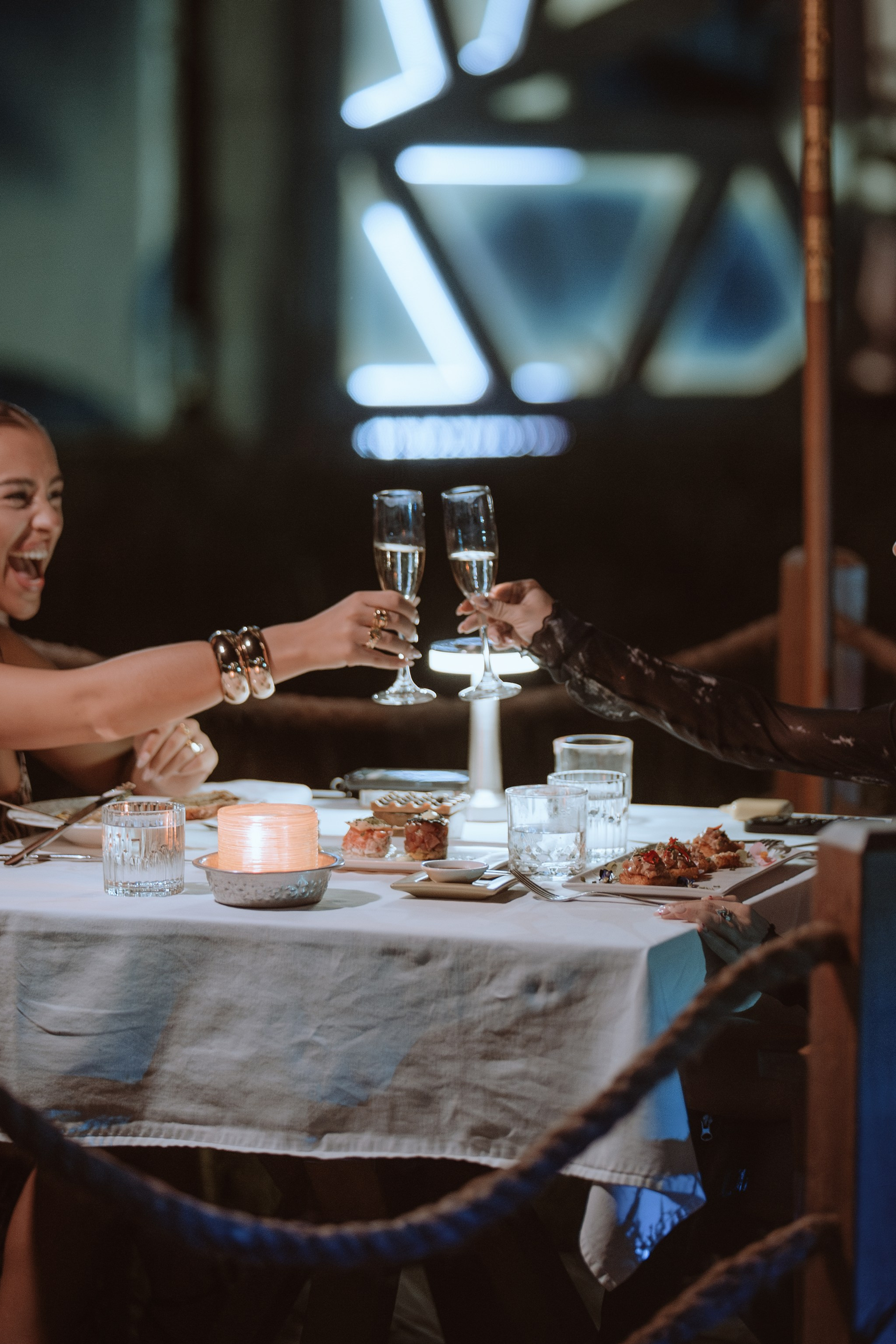 Fine dining by the rice field at Sardine after sunset, Bali. Сергей Зворыгин