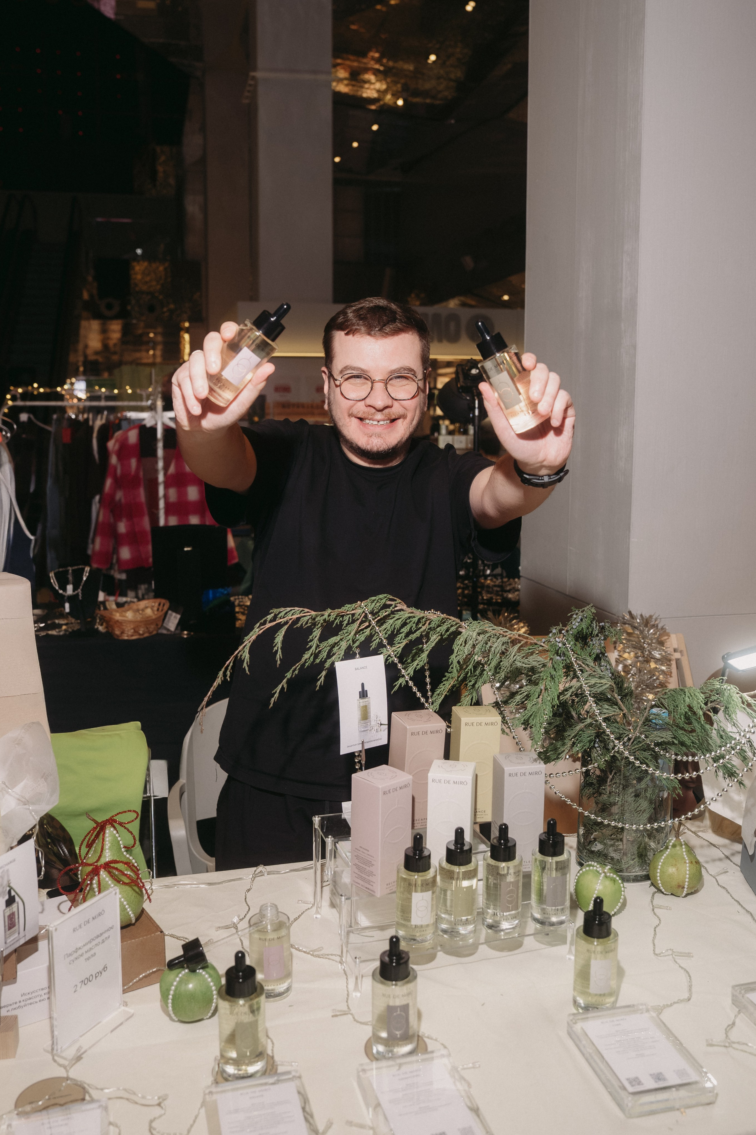 Buro Market in Tsvetnoy CM, Moscow. Сергей Зворыгин