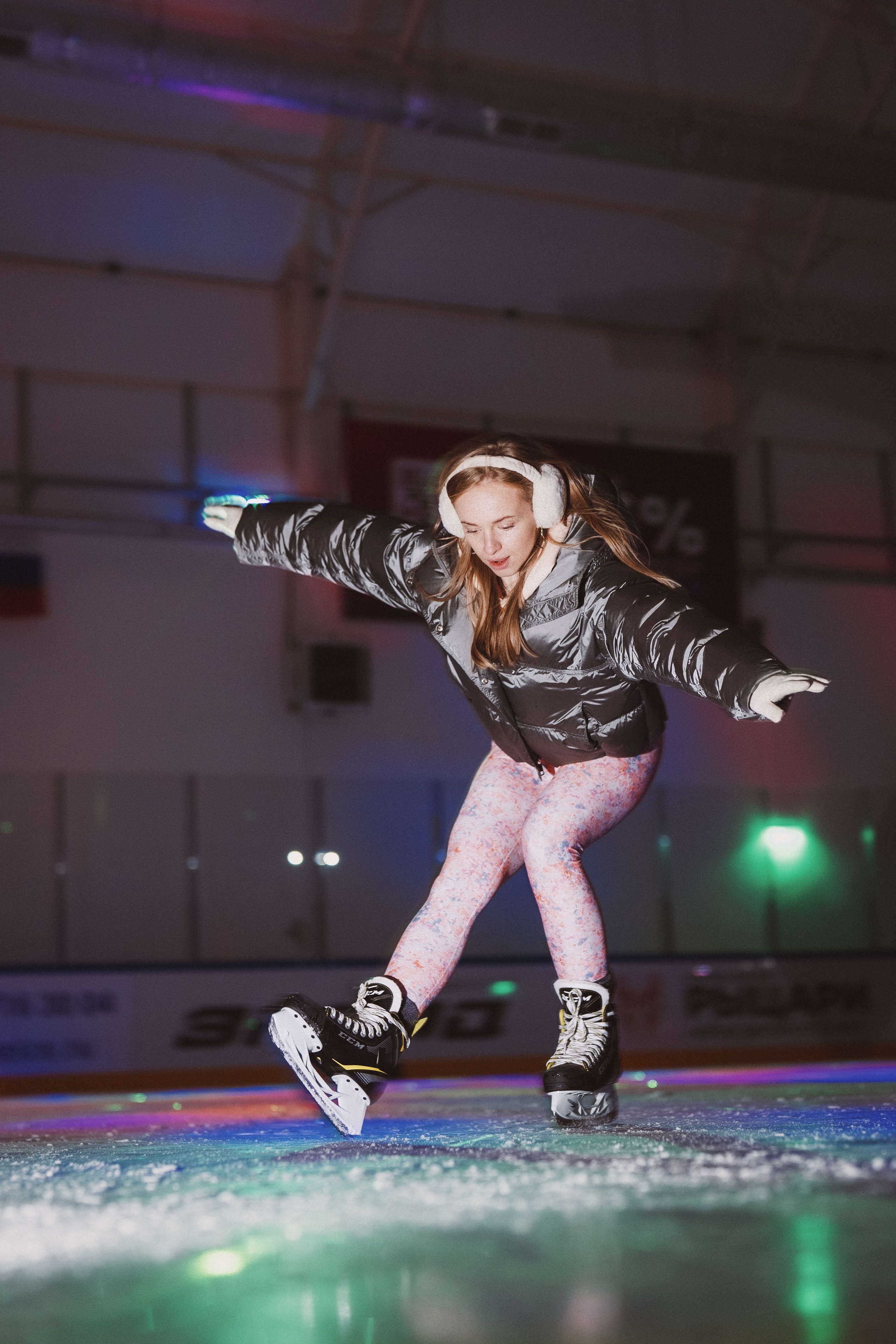 Champion Ice Rink in Gorky Central Park, Moscow. Сергей Зворыгин