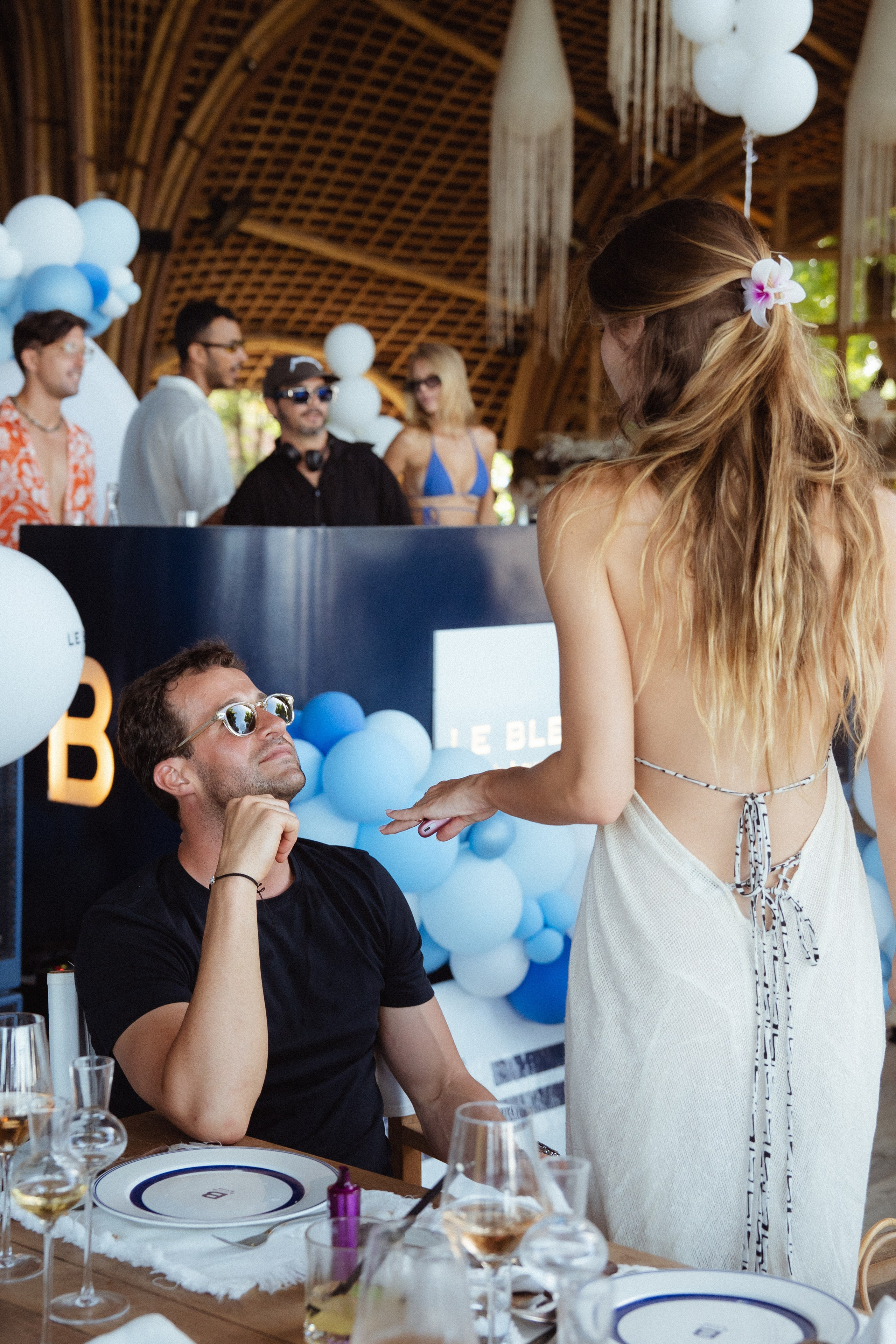 Le Blue Bali, a luxury beachfront restaurant Anniversary. Сергей Зворыгин