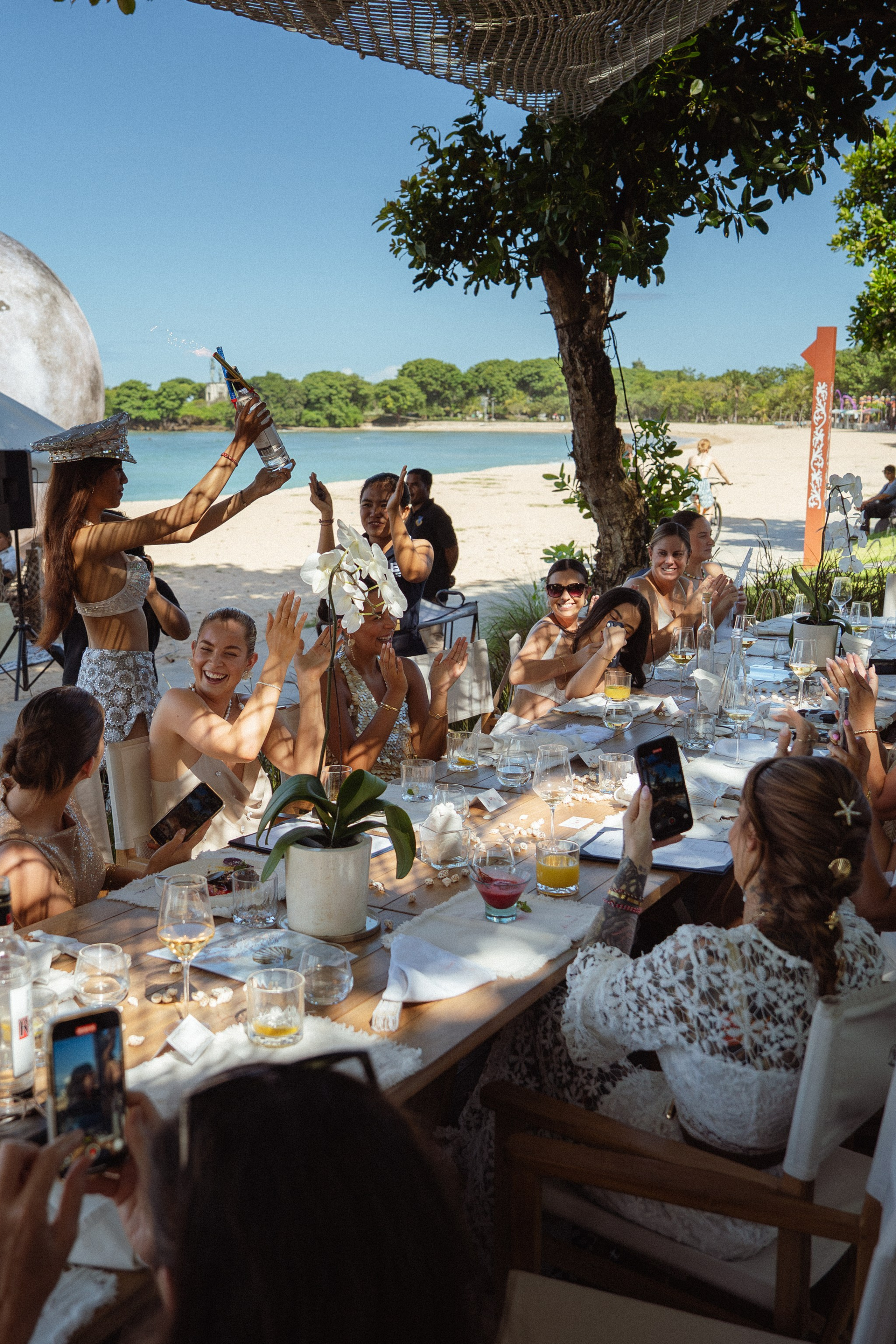 Le Blue Bali, a luxury beachfront restaurant Anniversary. Сергей Зворыгин