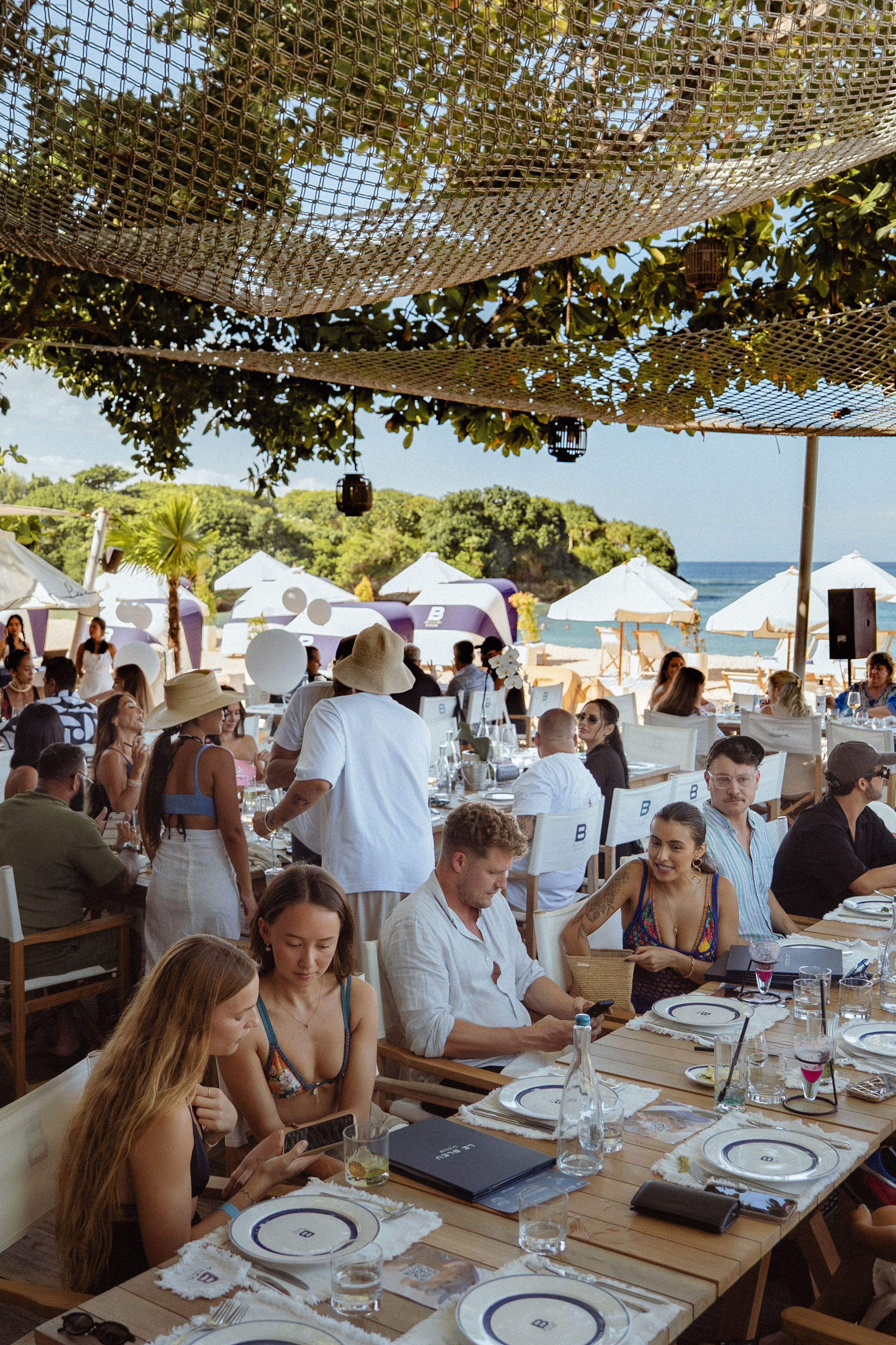 Le Blue Bali, a luxury beachfront restaurant Anniversary. Сергей Зворыгин