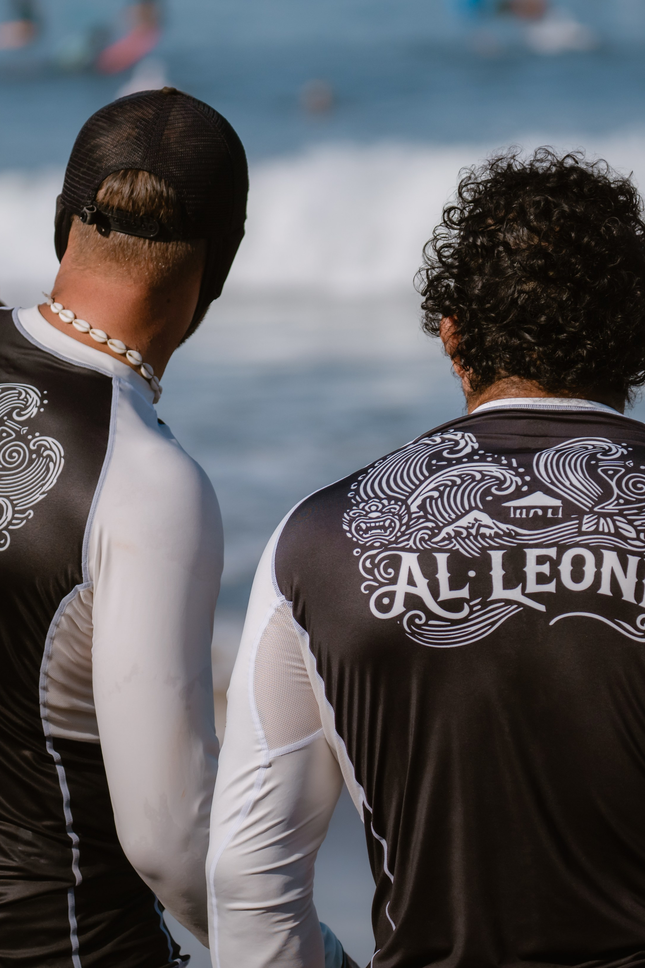 Al Leone athletes having fun surfing in the Pacific Ocean. Сергей Зворыгин