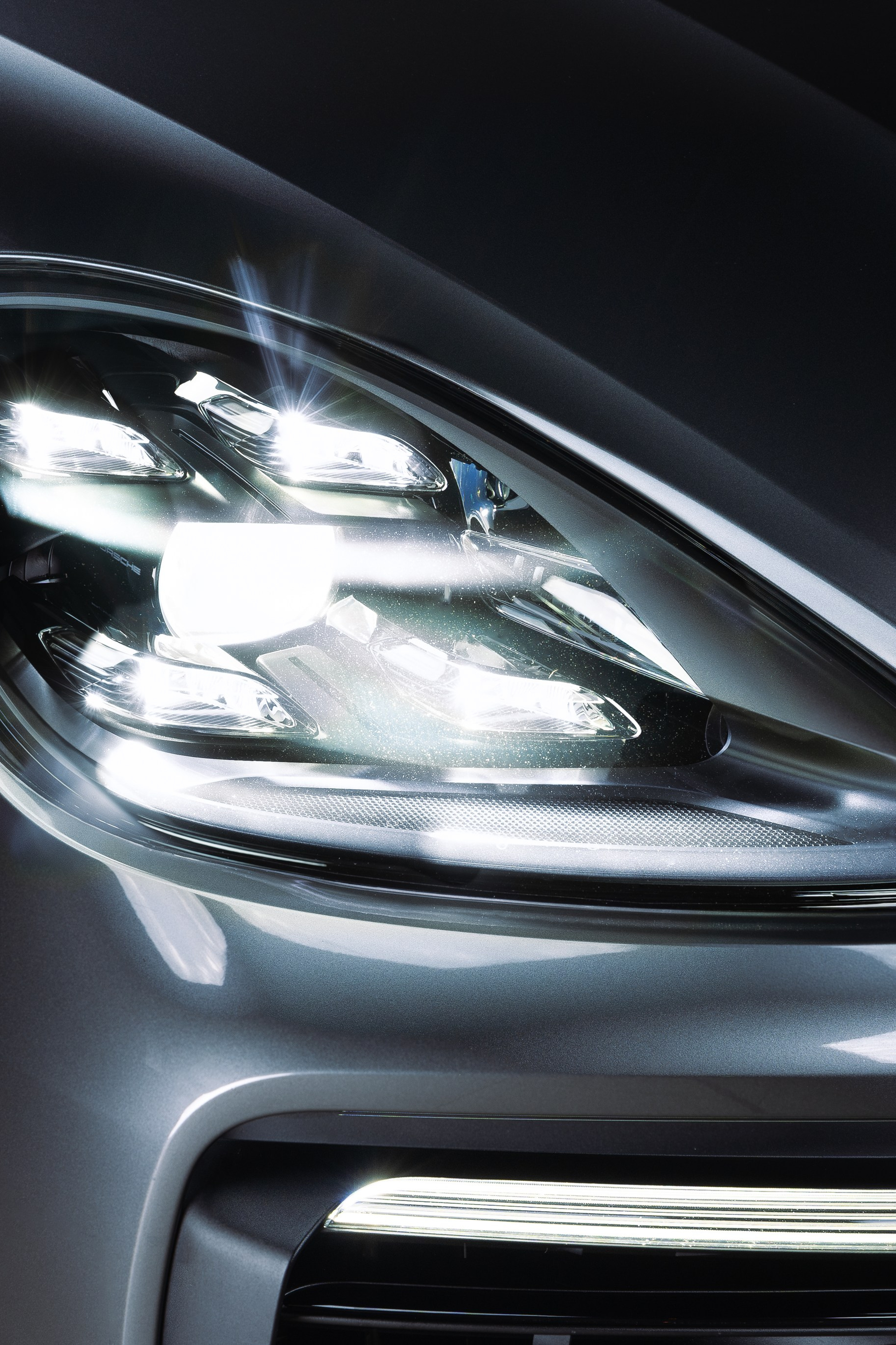 Porsche Cayenne e-hybrid для детейлинга
