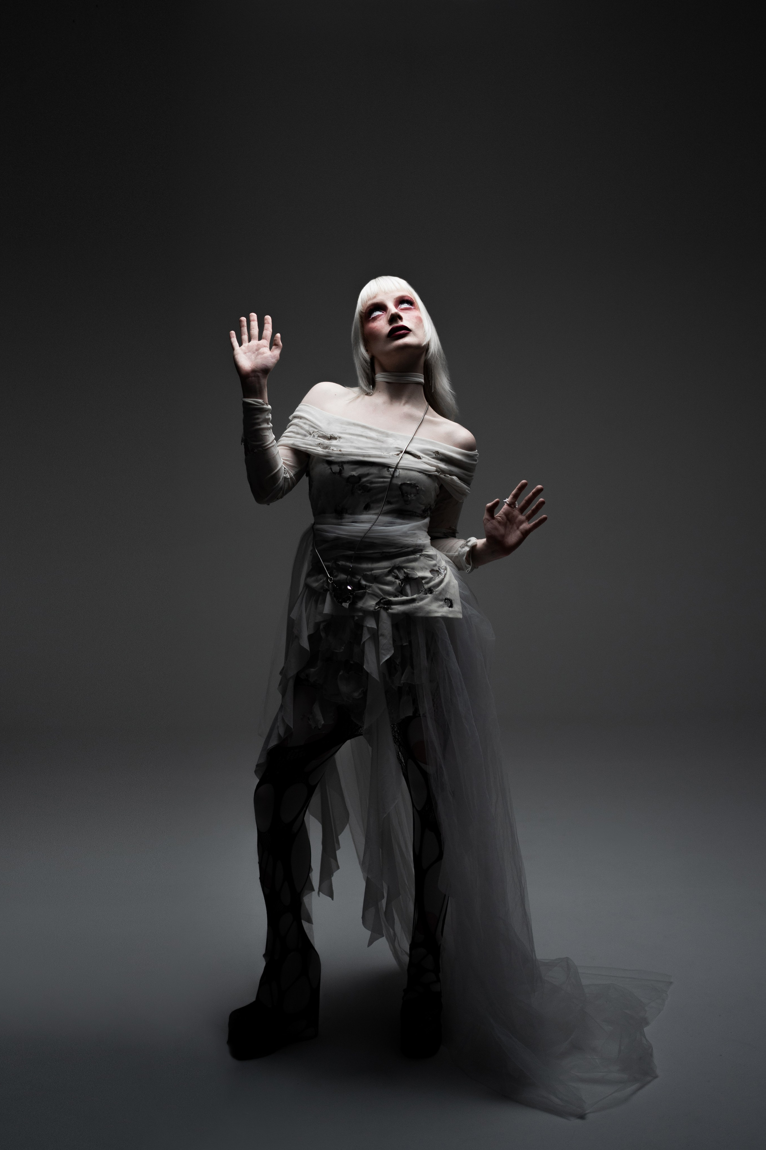 Ghostown. Анастасия Клепцова, портретный фотограф Москва