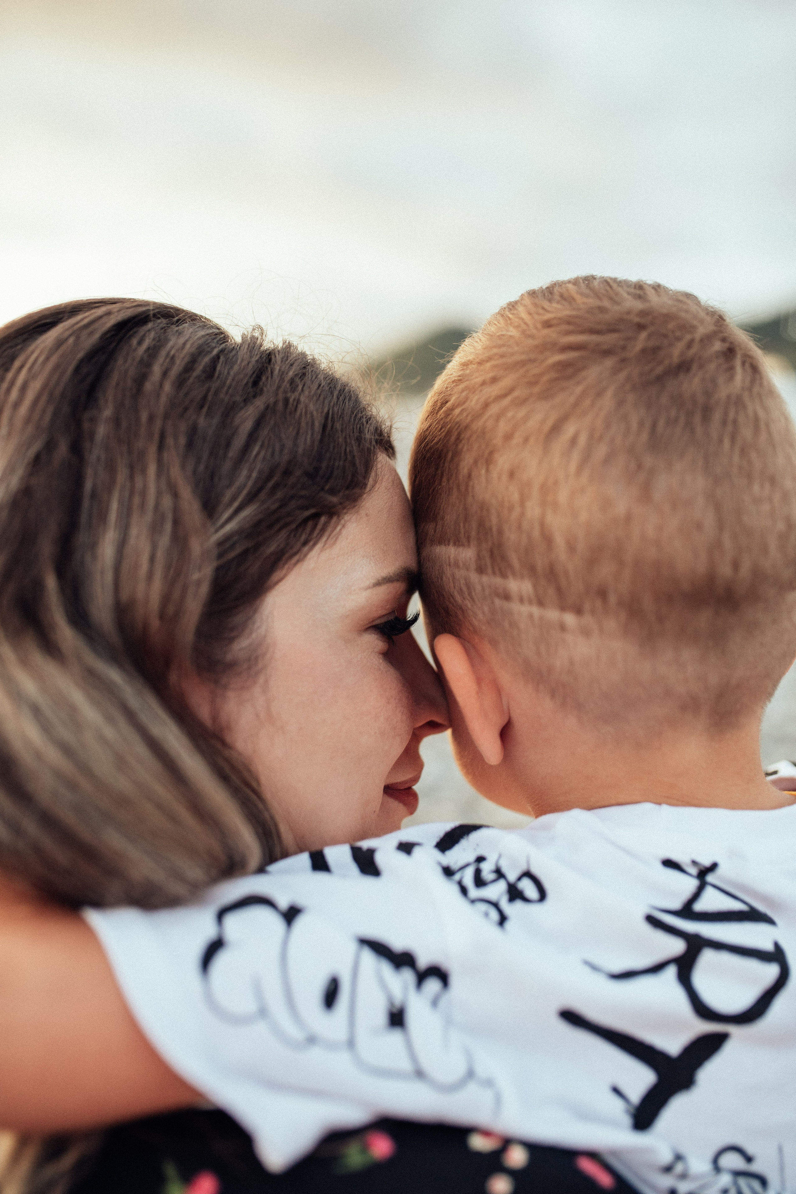 Семейная фотосессия дома плюс фотопрогулка. Фотограф в Сочи — Маргарита Поганова