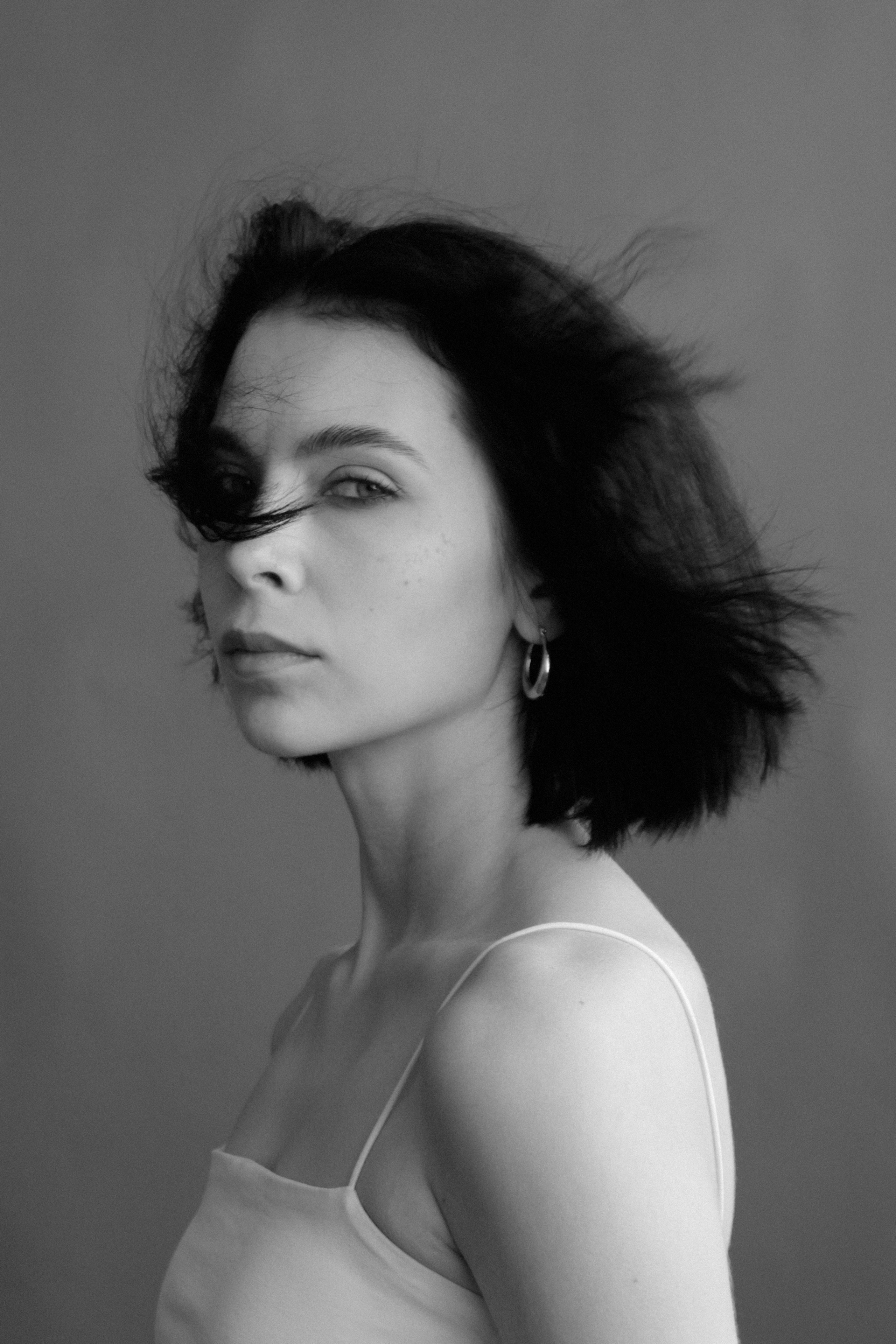 Настя, студия