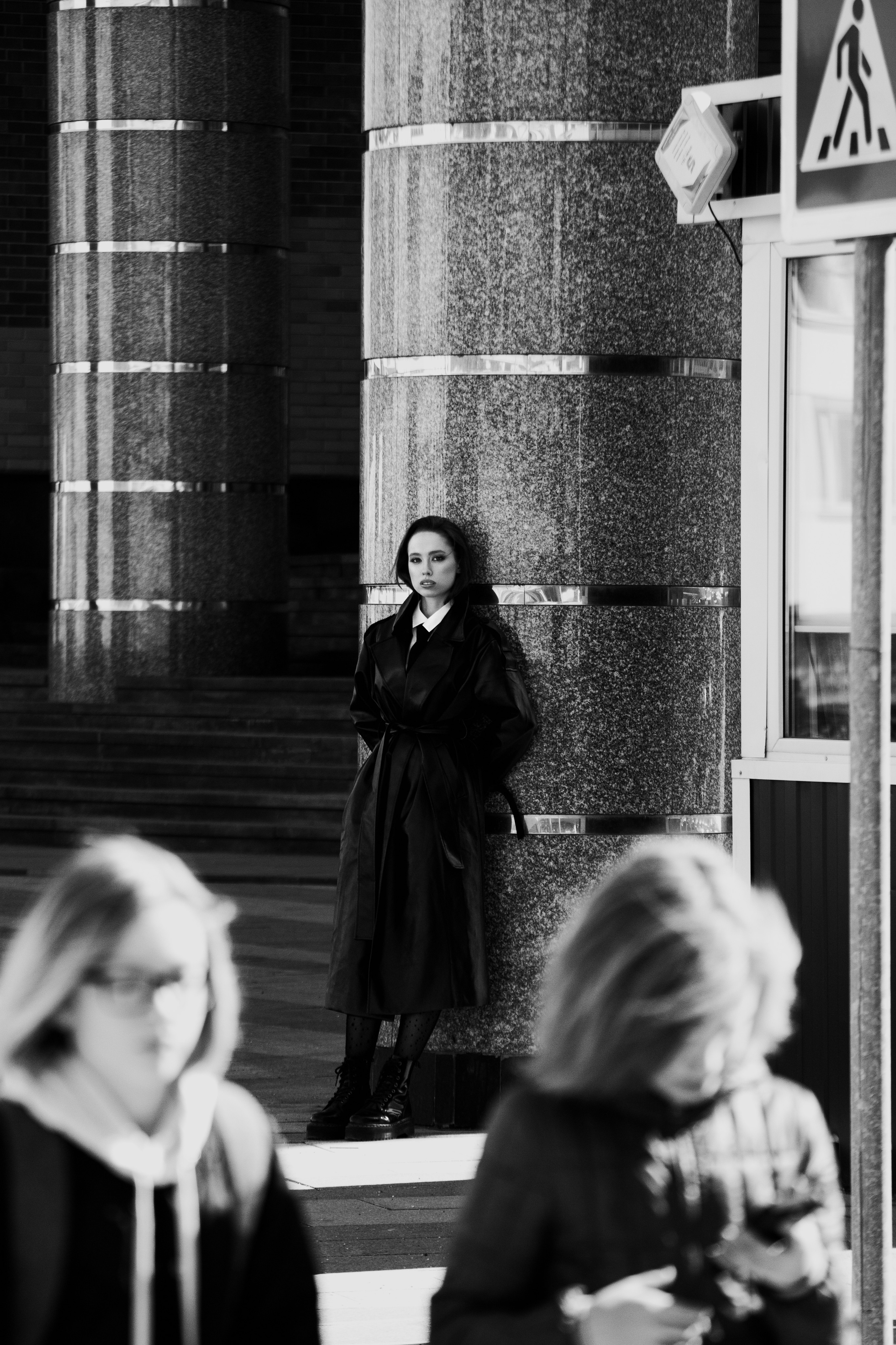 Девушка в городе