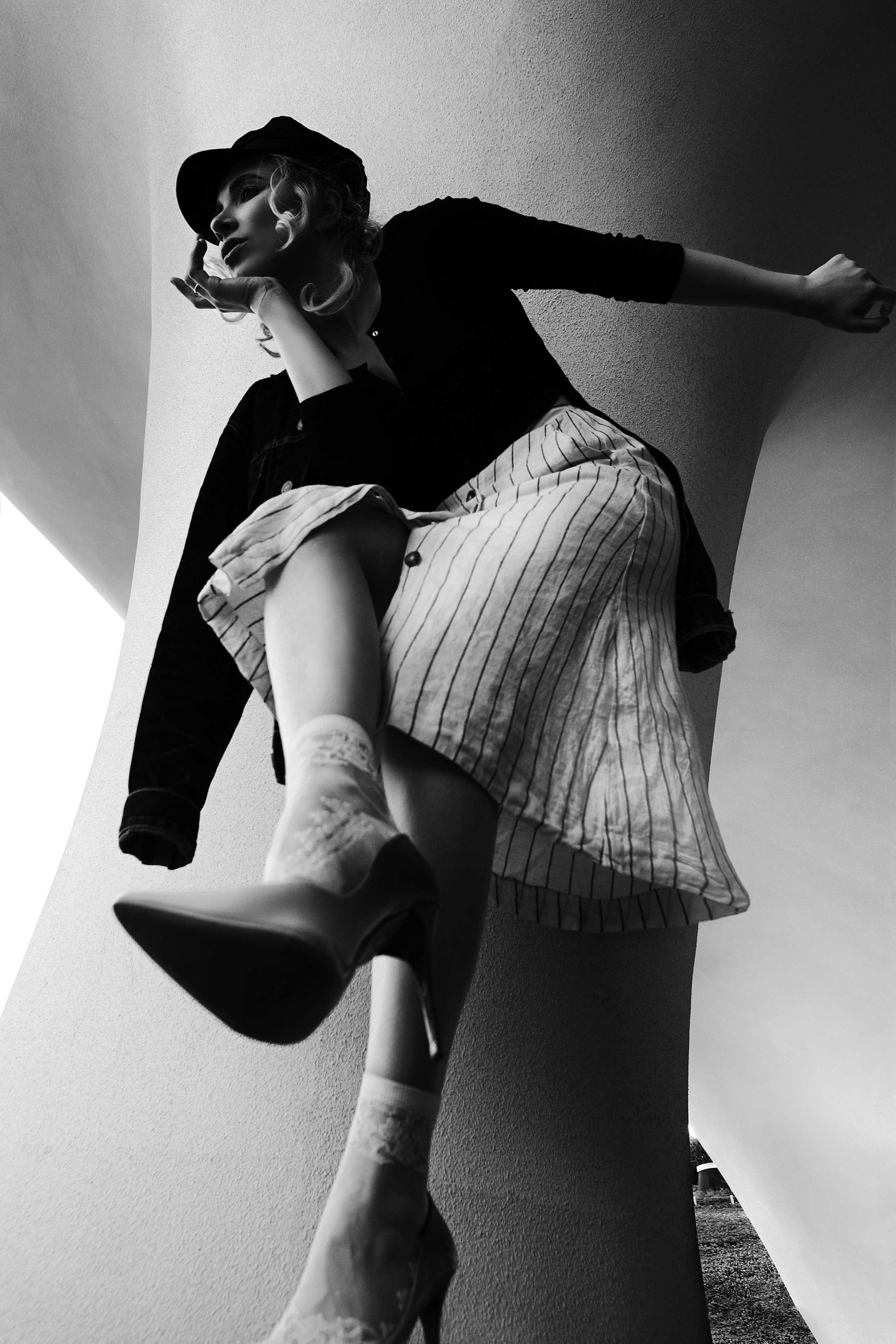 Девушка в городе