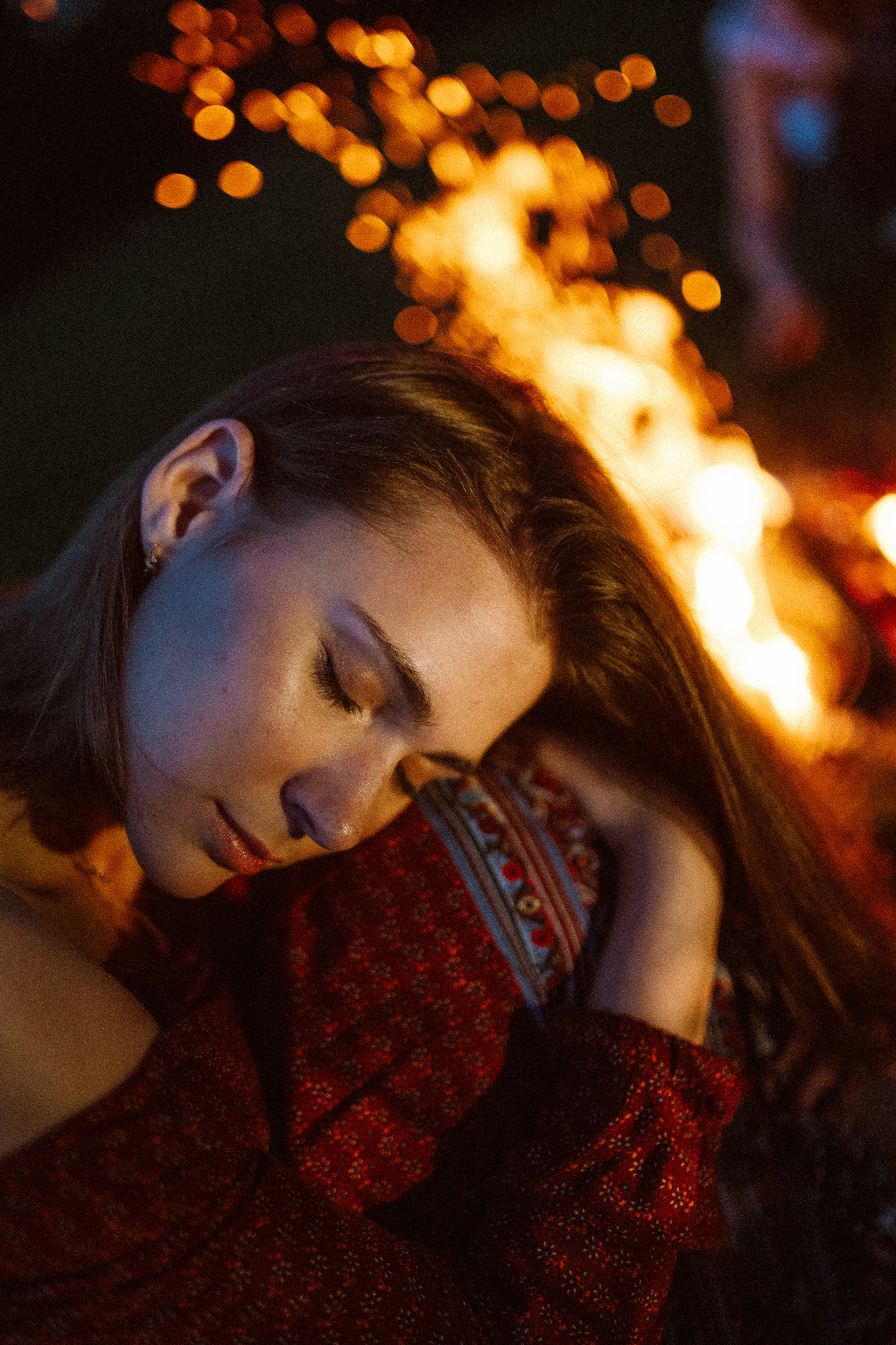 Фотосессия с огнем, Лина