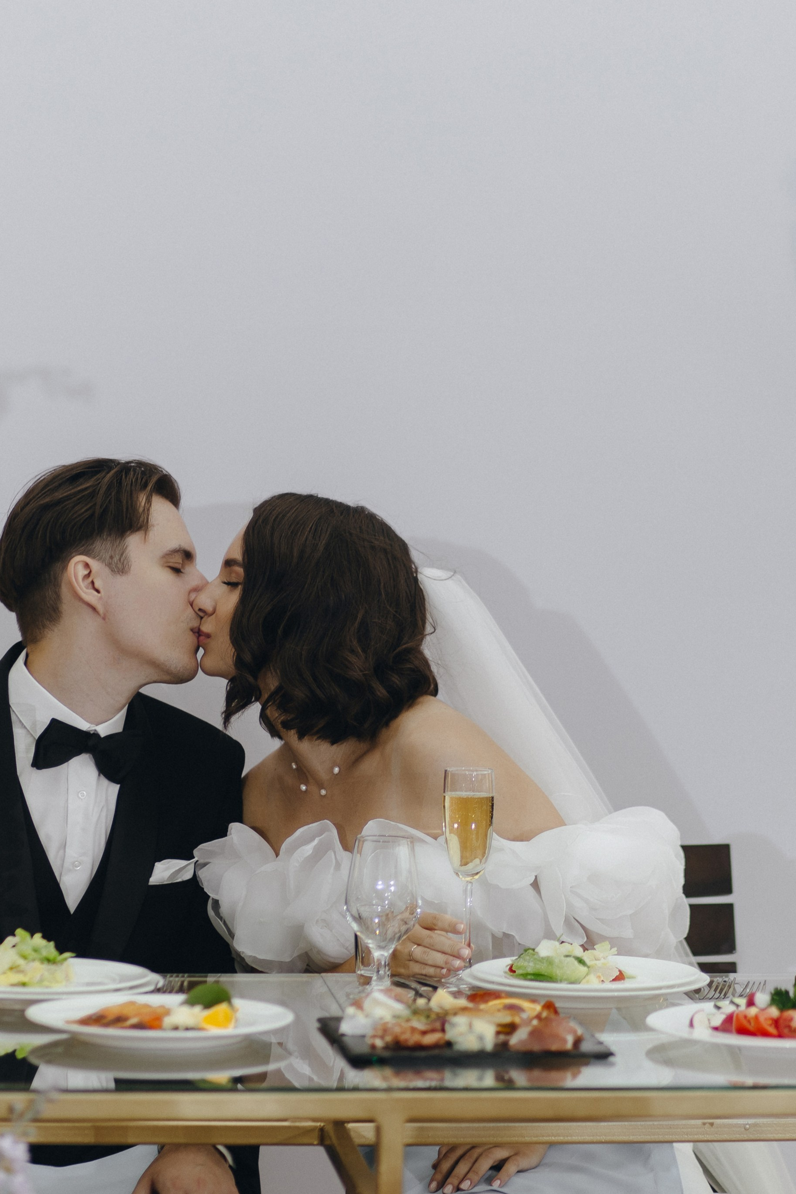 We fly into LOVE. Свадебный фотограф в Ростове-на-Дону Нина Крейцберг