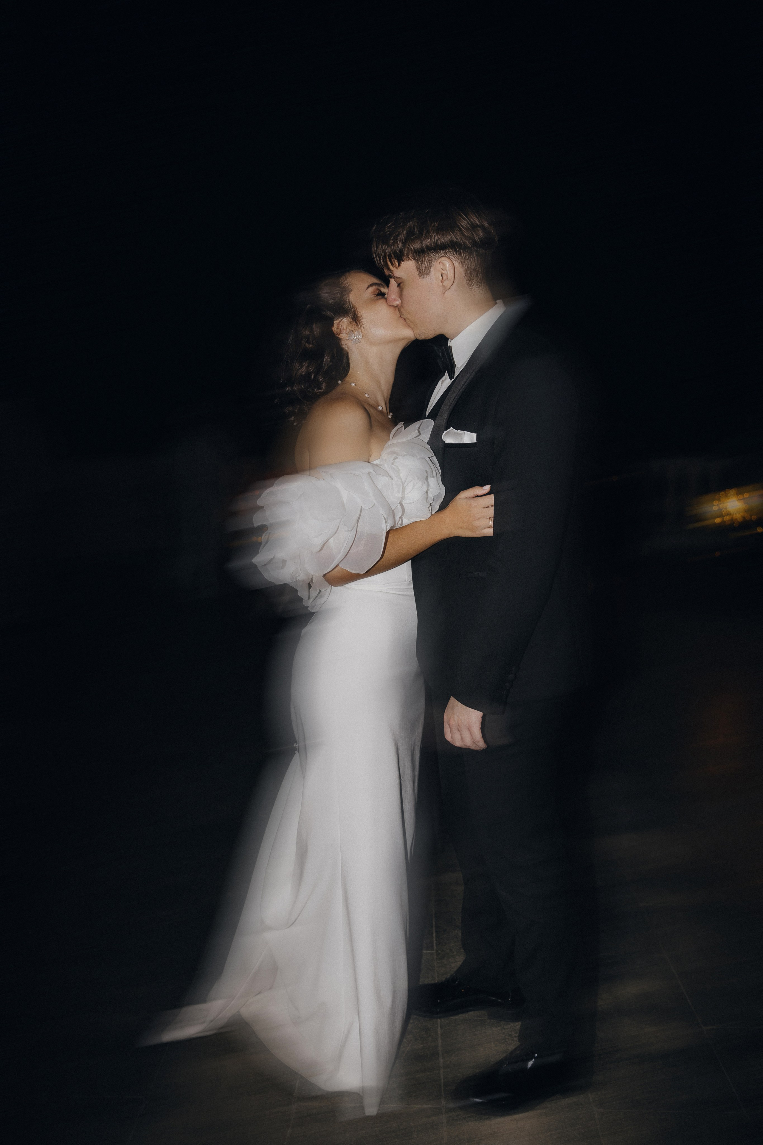 We fly into LOVE. Свадебный фотограф в Ростове-на-Дону Нина Крейцберг