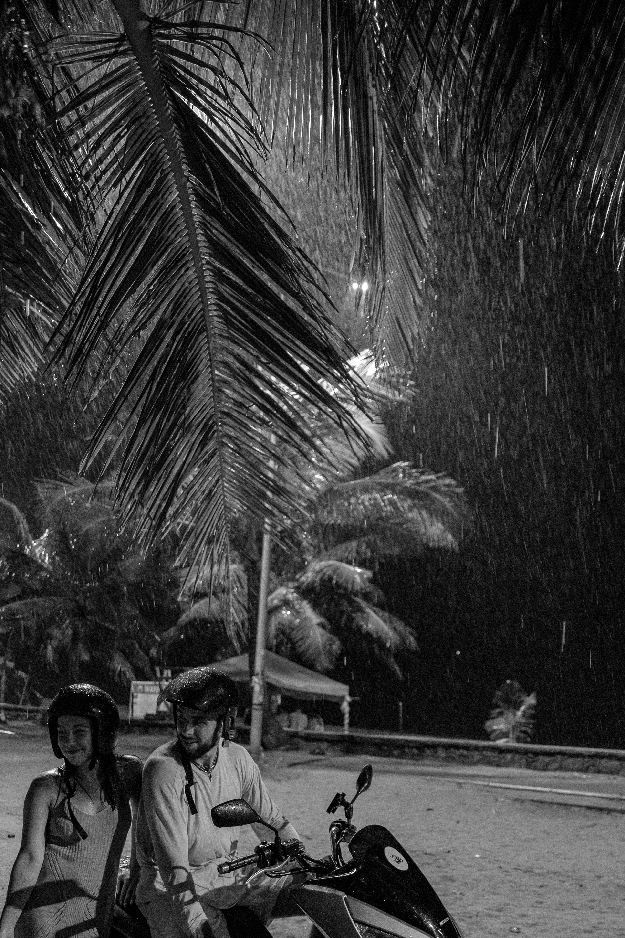 Like the rain misses the sun. Свадебный фотограф в Ростове-на-Дону Нина Крейцберг