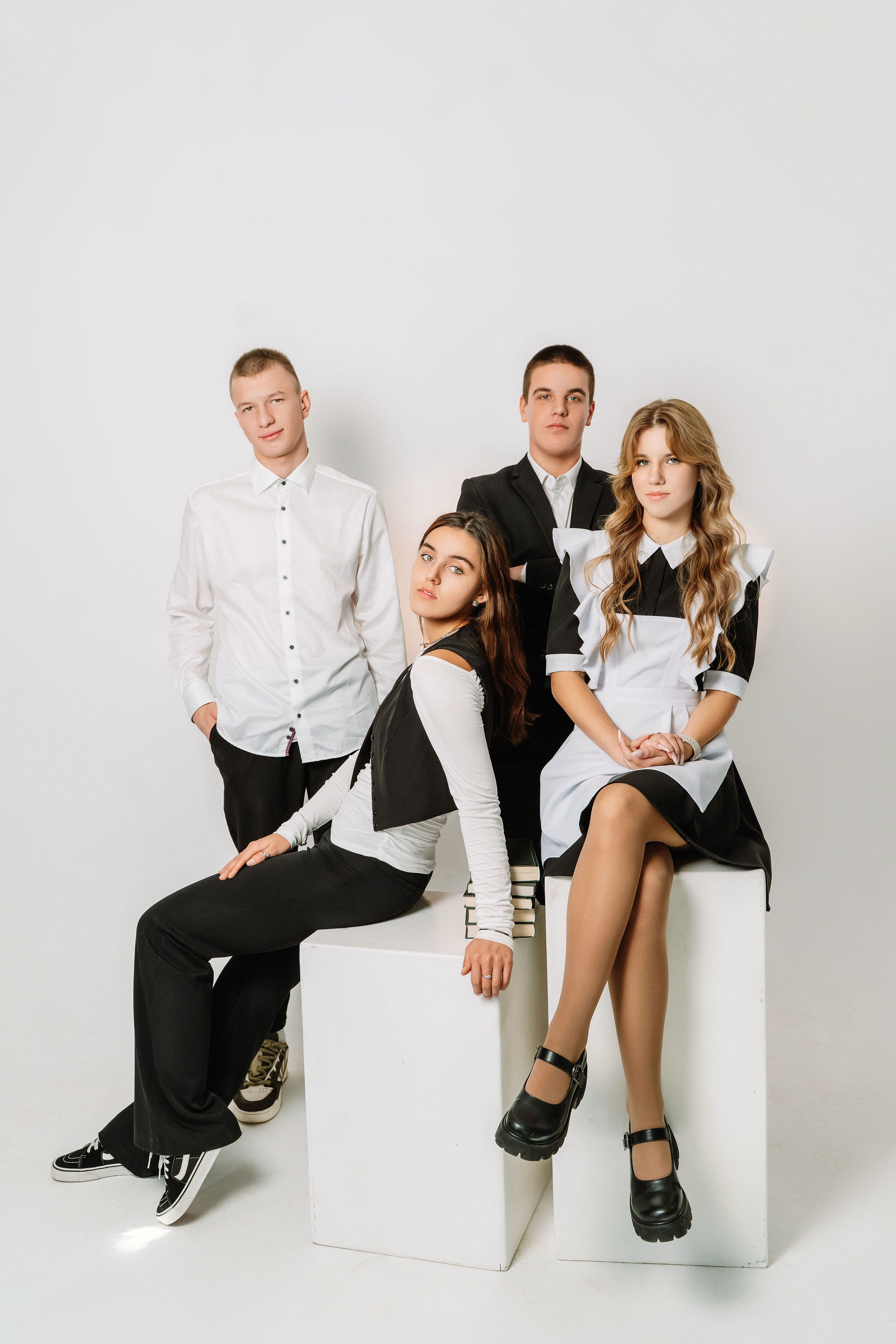 Выпускной альбом. Выпускные альбомы ДНР, Донецк