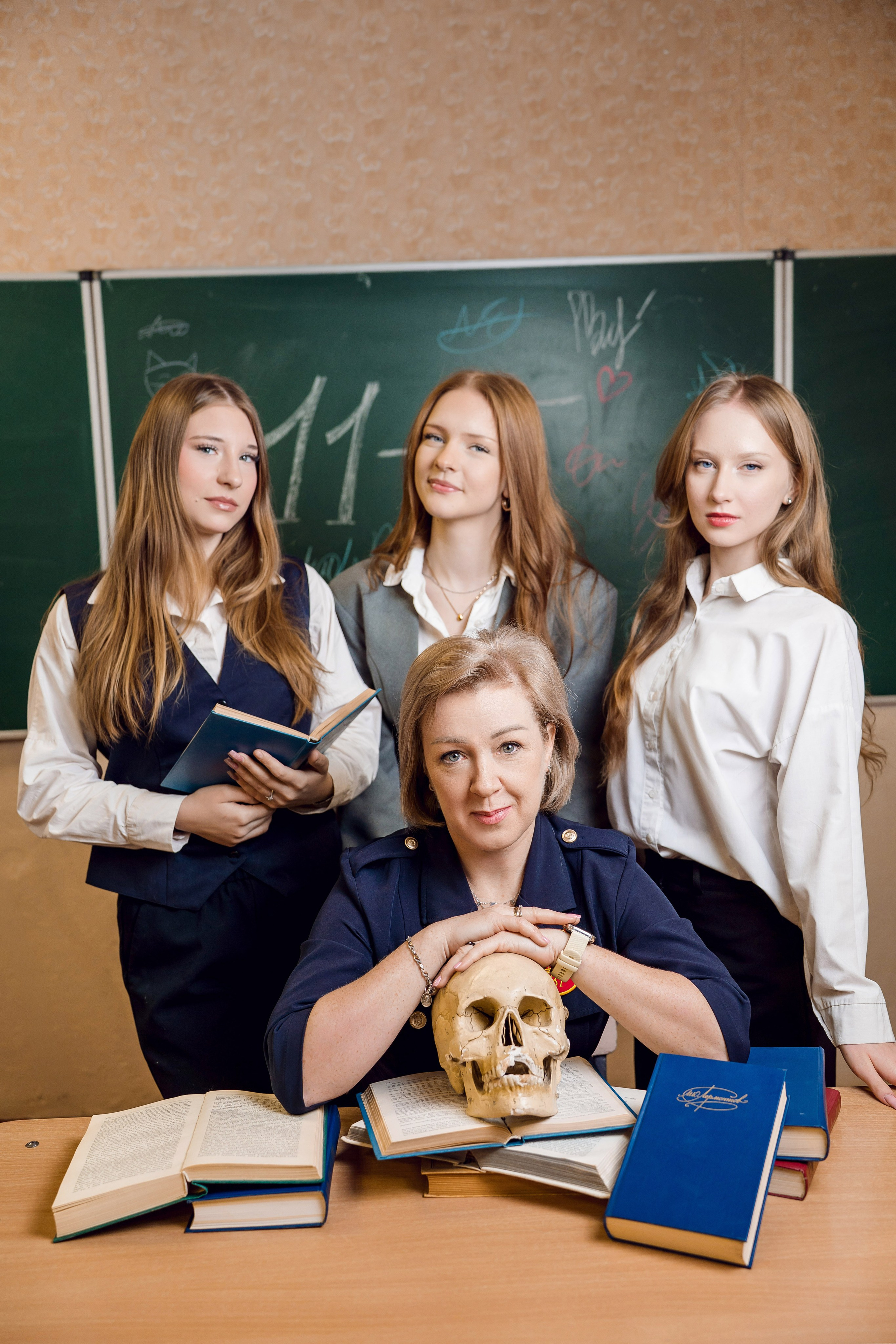 Выпускной альбом. Выпускные альбомы ДНР, Донецк