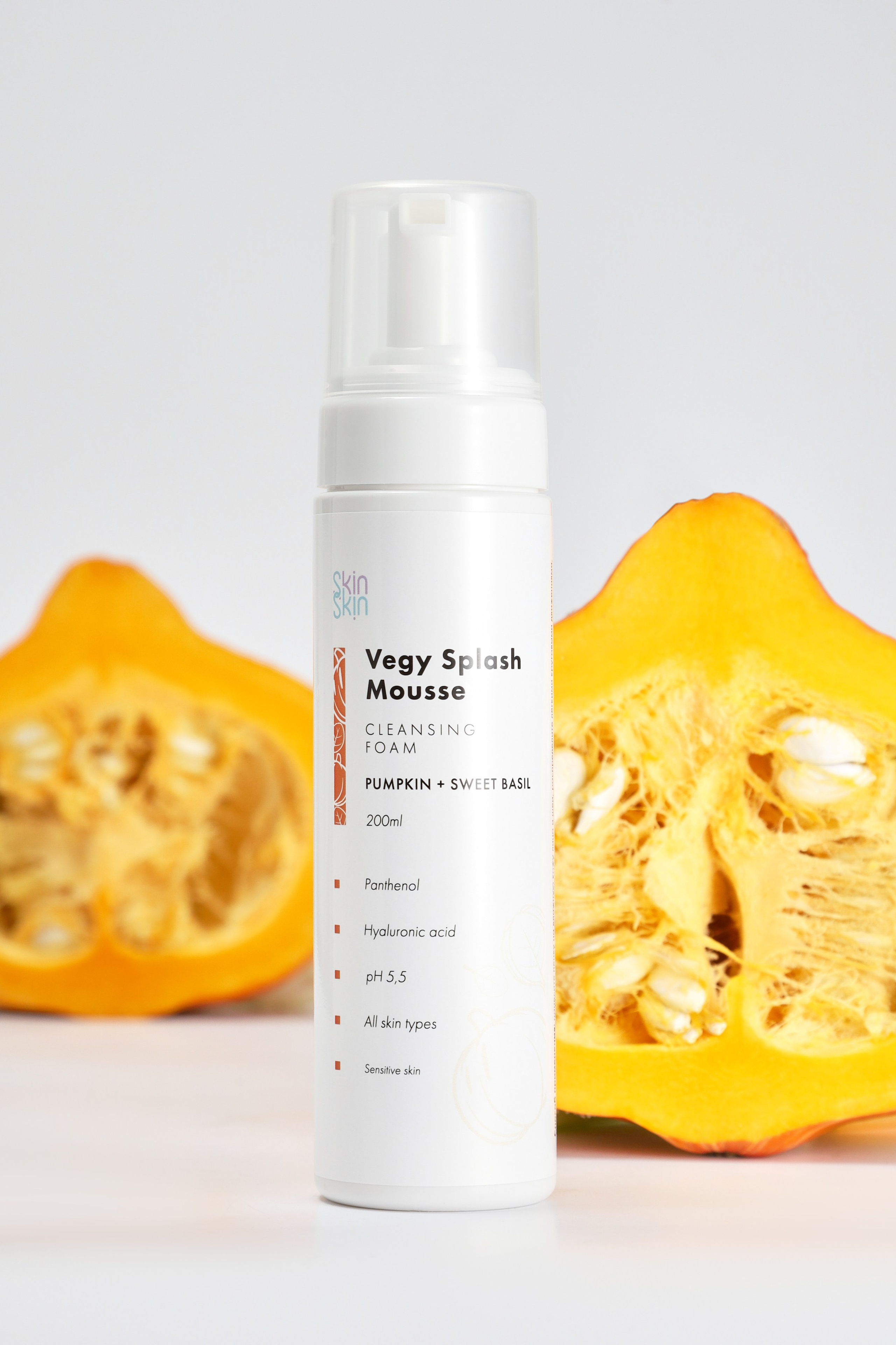 Декоративная и уходовая косметика