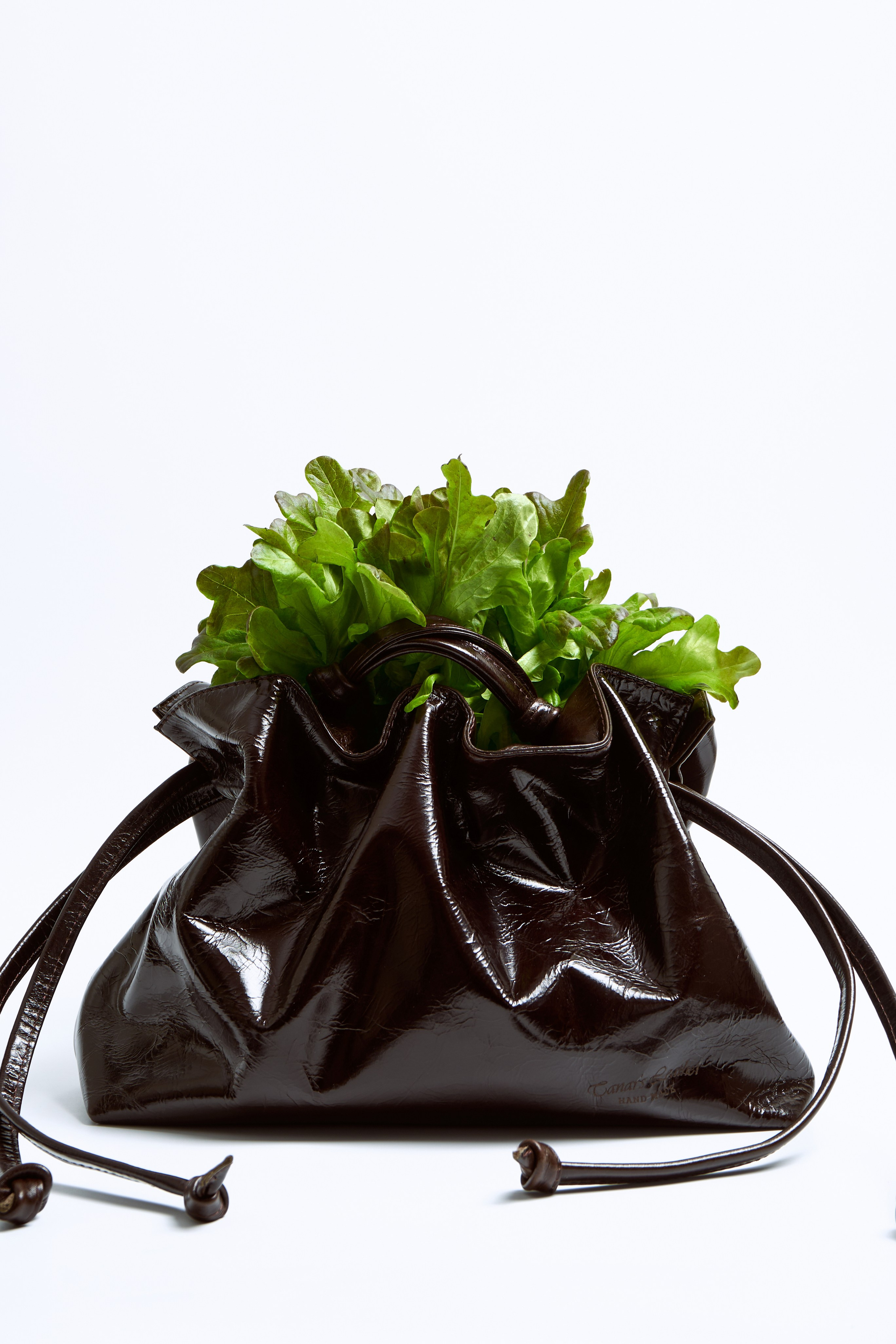 Съемки для маркетплейсов и брендов в Ростове-на-Дону. СЪЕМКИ ДЛЯ МАРКЕТПЛЕЙСОВ И БРЕНДОВ В РОСТОВЕ И МОСКВЕ