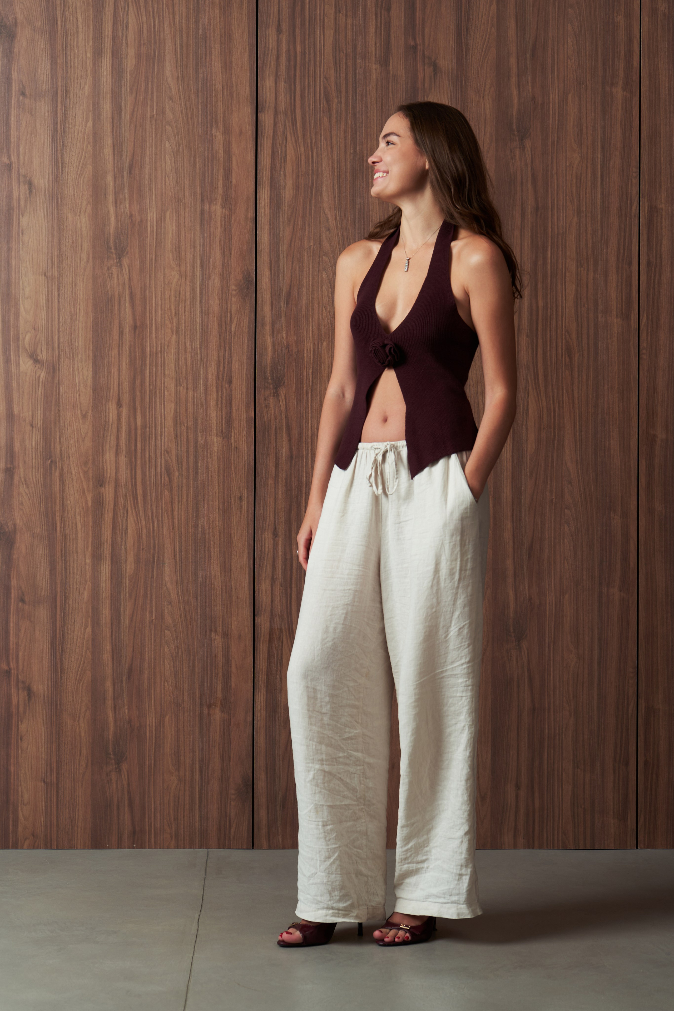 Anya. СЪЕМКИ ДЛЯ МАРКЕТПЛЕЙСОВ И БРЕНДОВ В РОСТОВЕ И МОСКВЕ