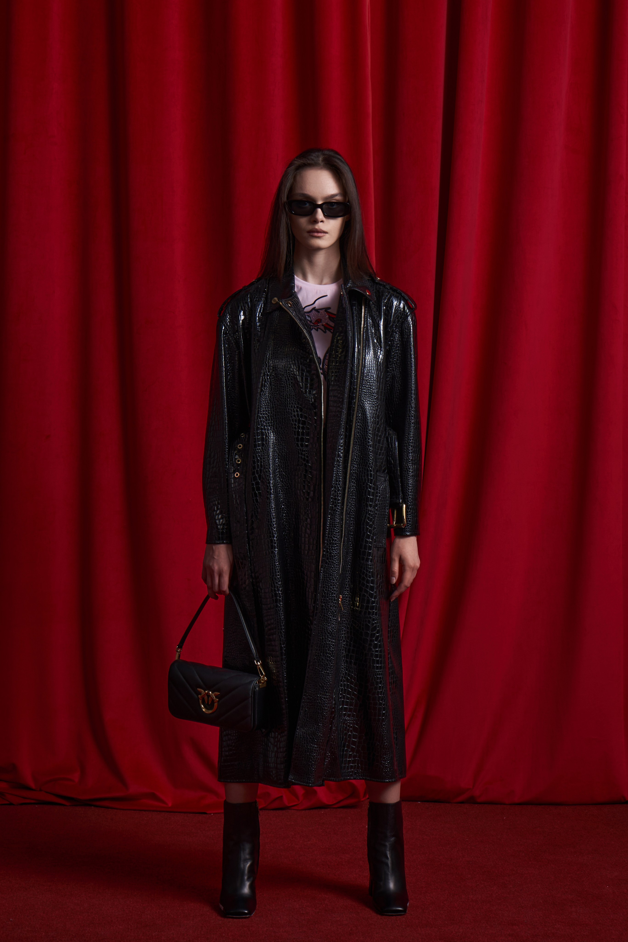 Съемки для маркетплейсов и брендов в Ростове-на-Дону. СЪЕМКИ ДЛЯ МАРКЕТПЛЕЙСОВ И БРЕНДОВ В РОСТОВЕ И МОСКВЕ