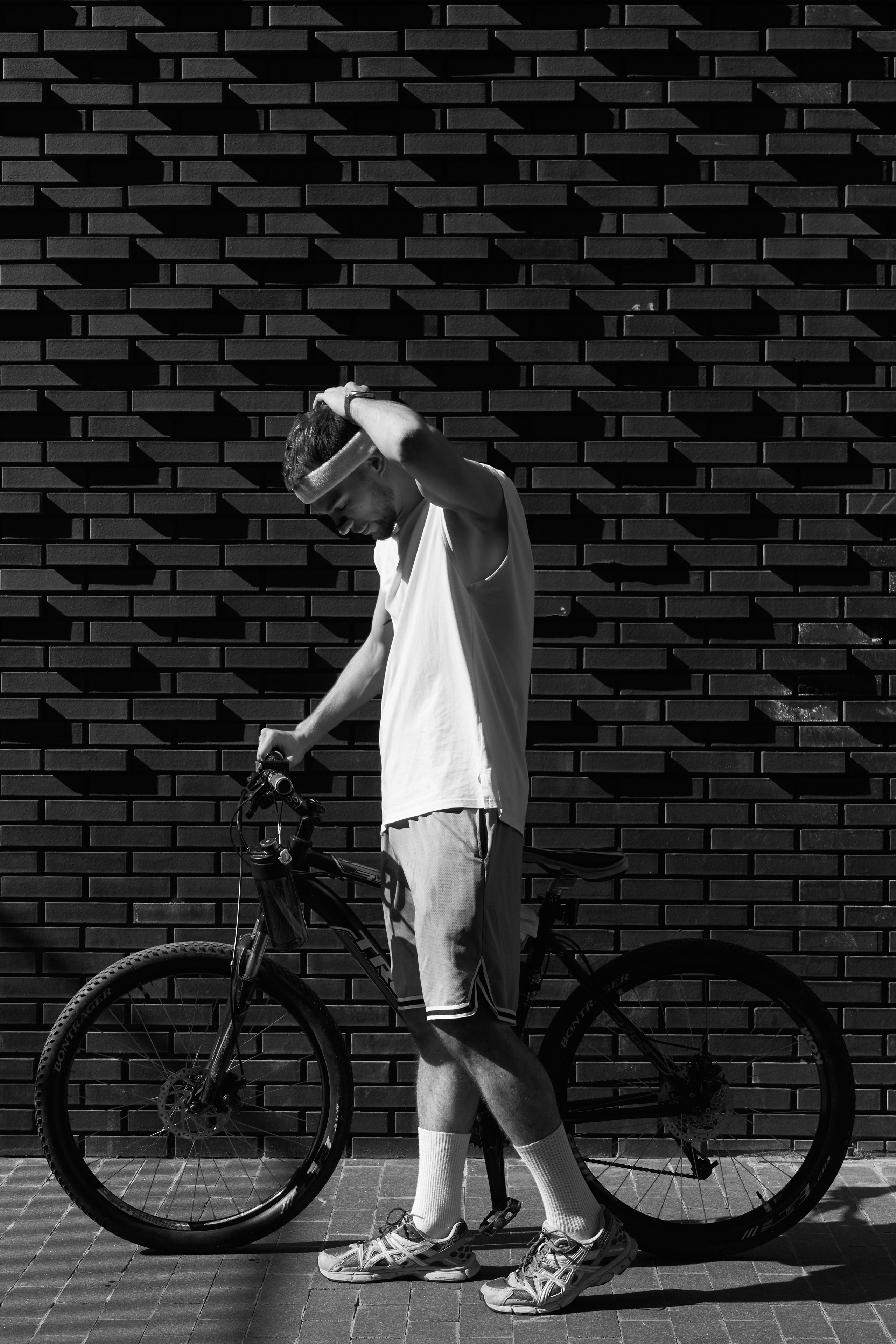 INWHALES. СЪЕМКИ ДЛЯ МАРКЕТПЛЕЙСОВ И БРЕНДОВ В РОСТОВЕ И МОСКВЕ