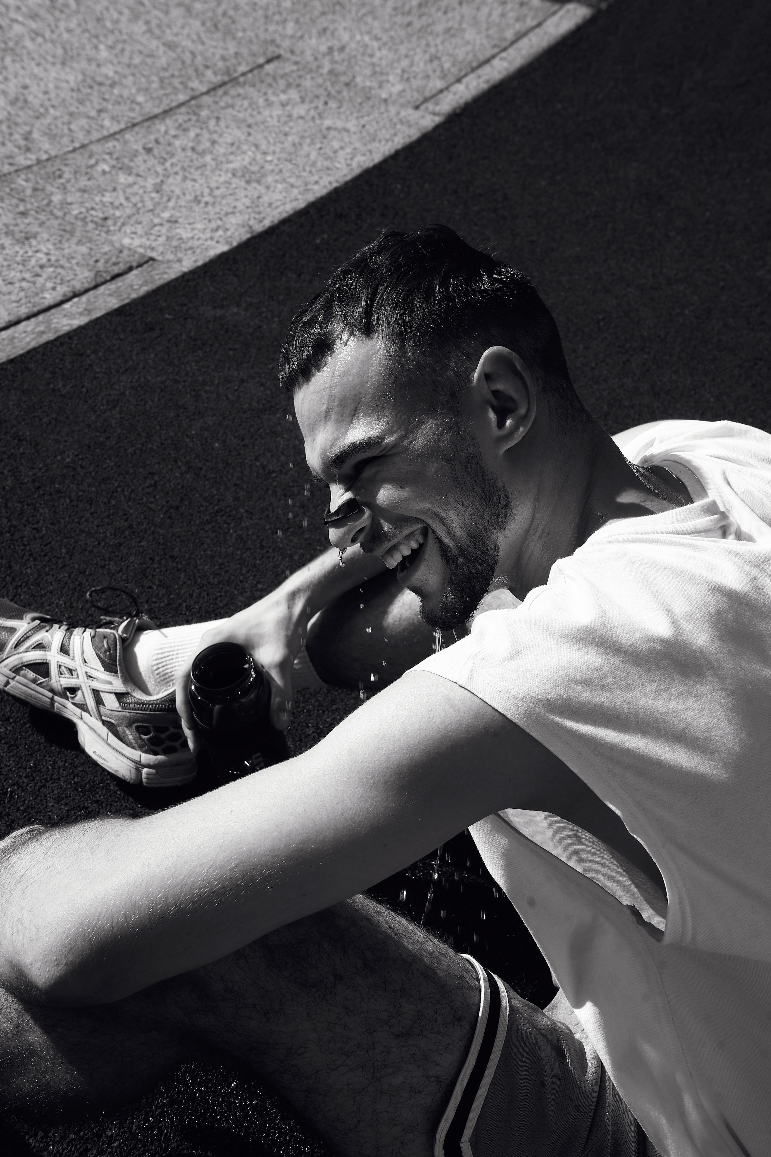 INWHALES. СЪЕМКИ ДЛЯ МАРКЕТПЛЕЙСОВ И БРЕНДОВ В РОСТОВЕ И МОСКВЕ